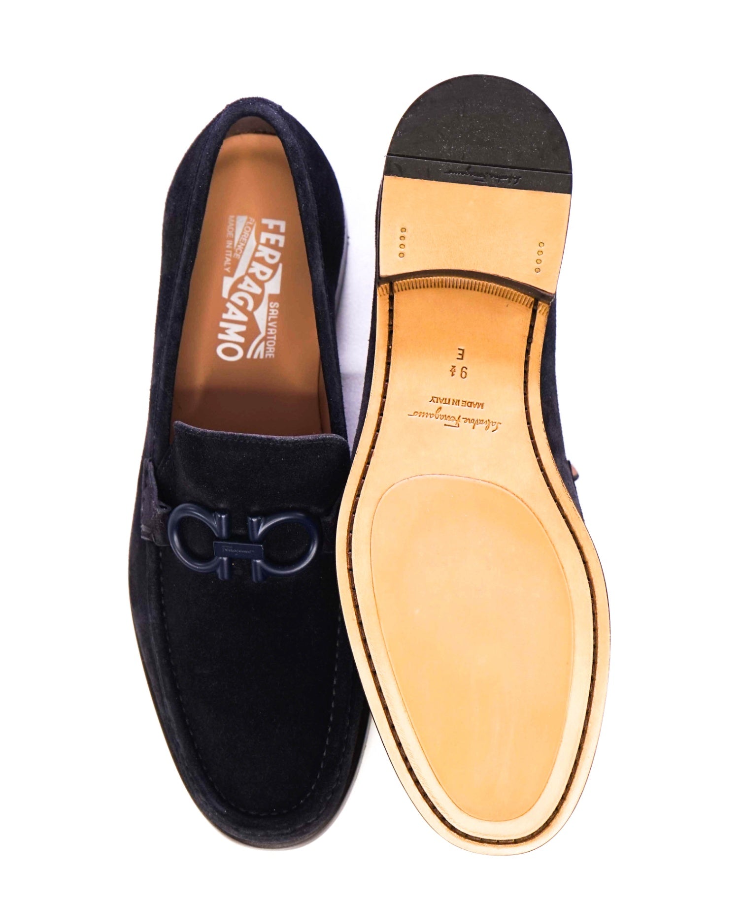 Salvatore Ferragamo *ROLLO* Dark Blue Suede Loafers 9.5 E