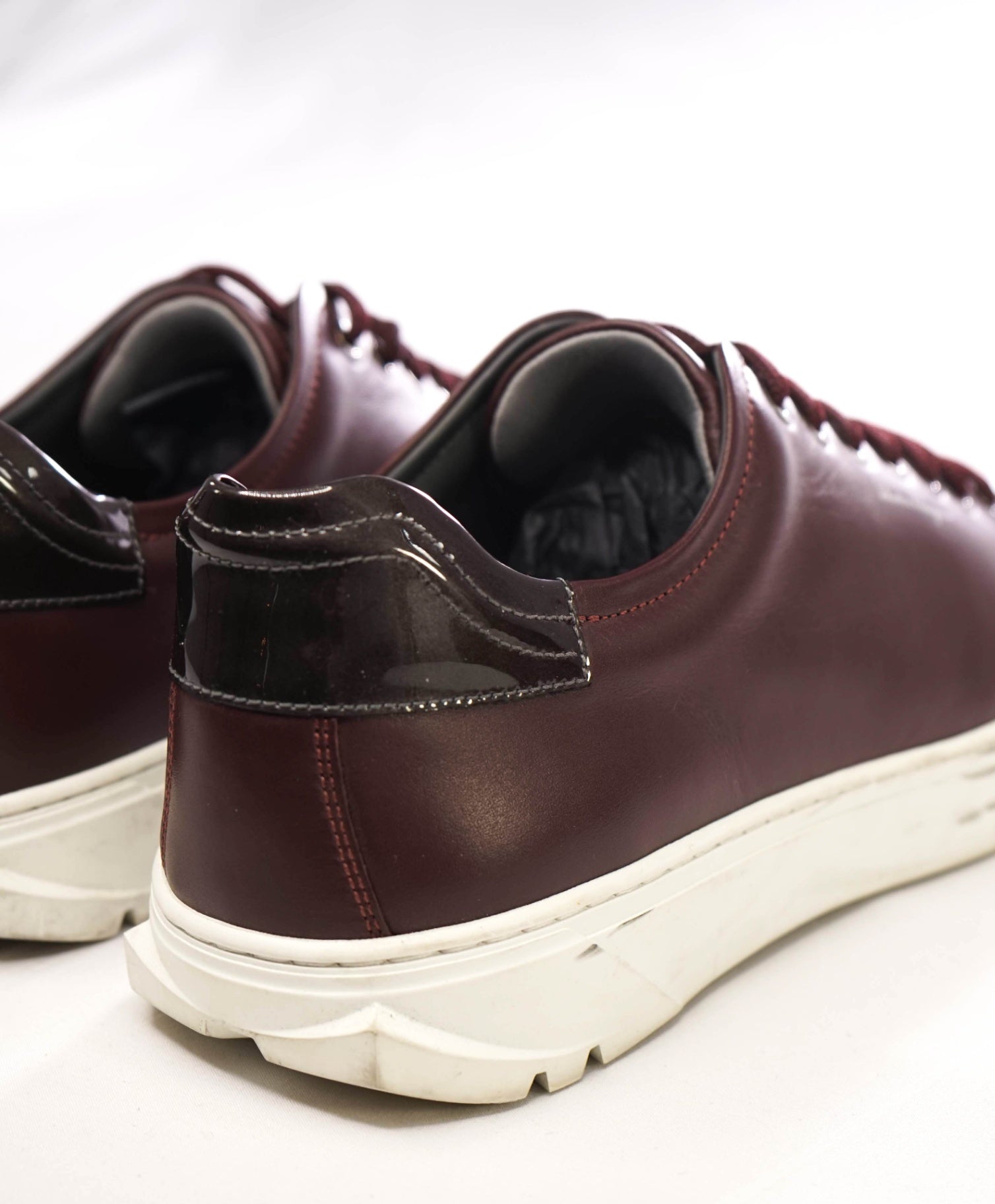 $700 Salvatore Ferragamo Purple Sneakers Leather Footwear 8.5 M