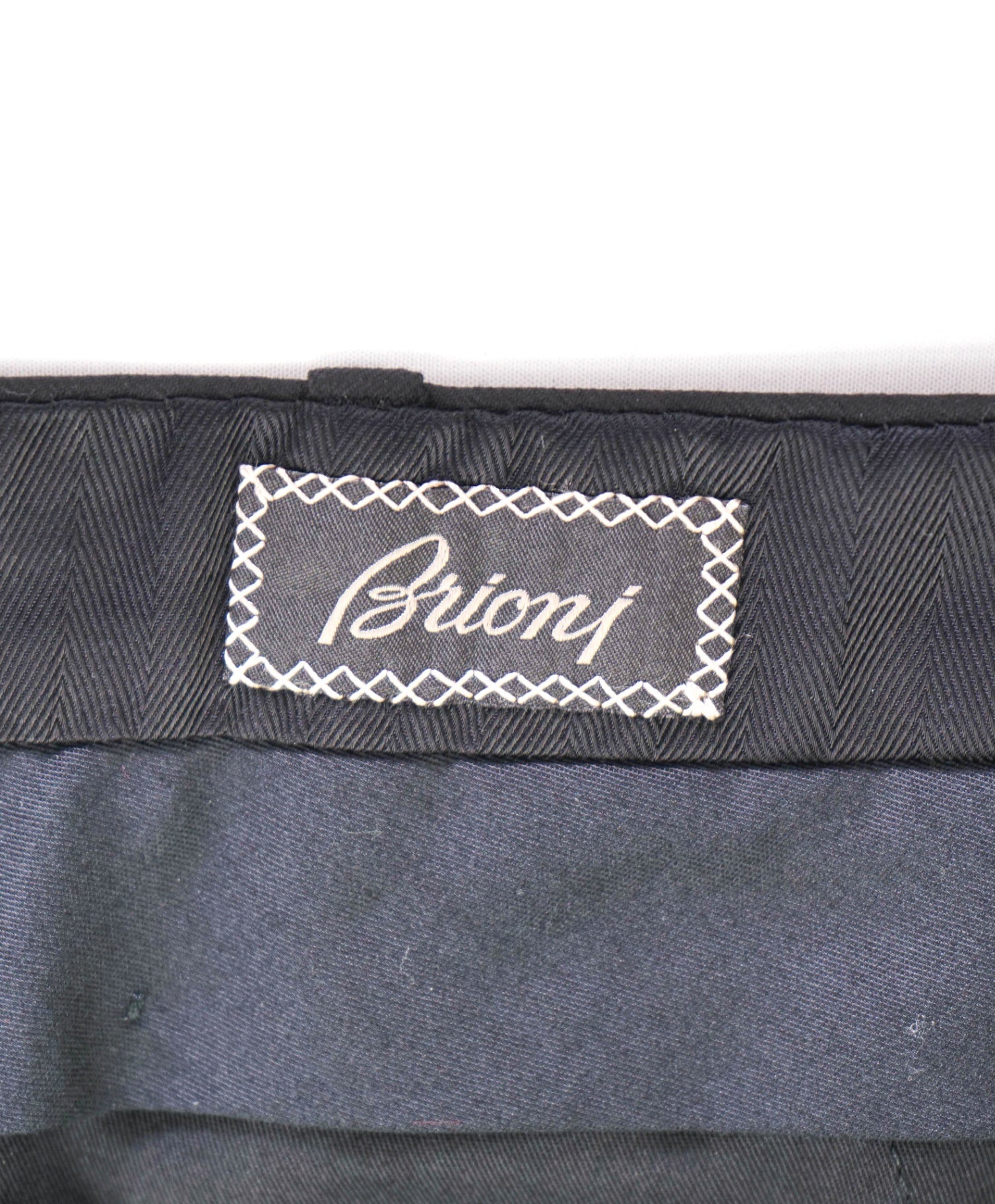 $1,050 Brioni Solid Black Wool Flat Front Dress Pants 34W
