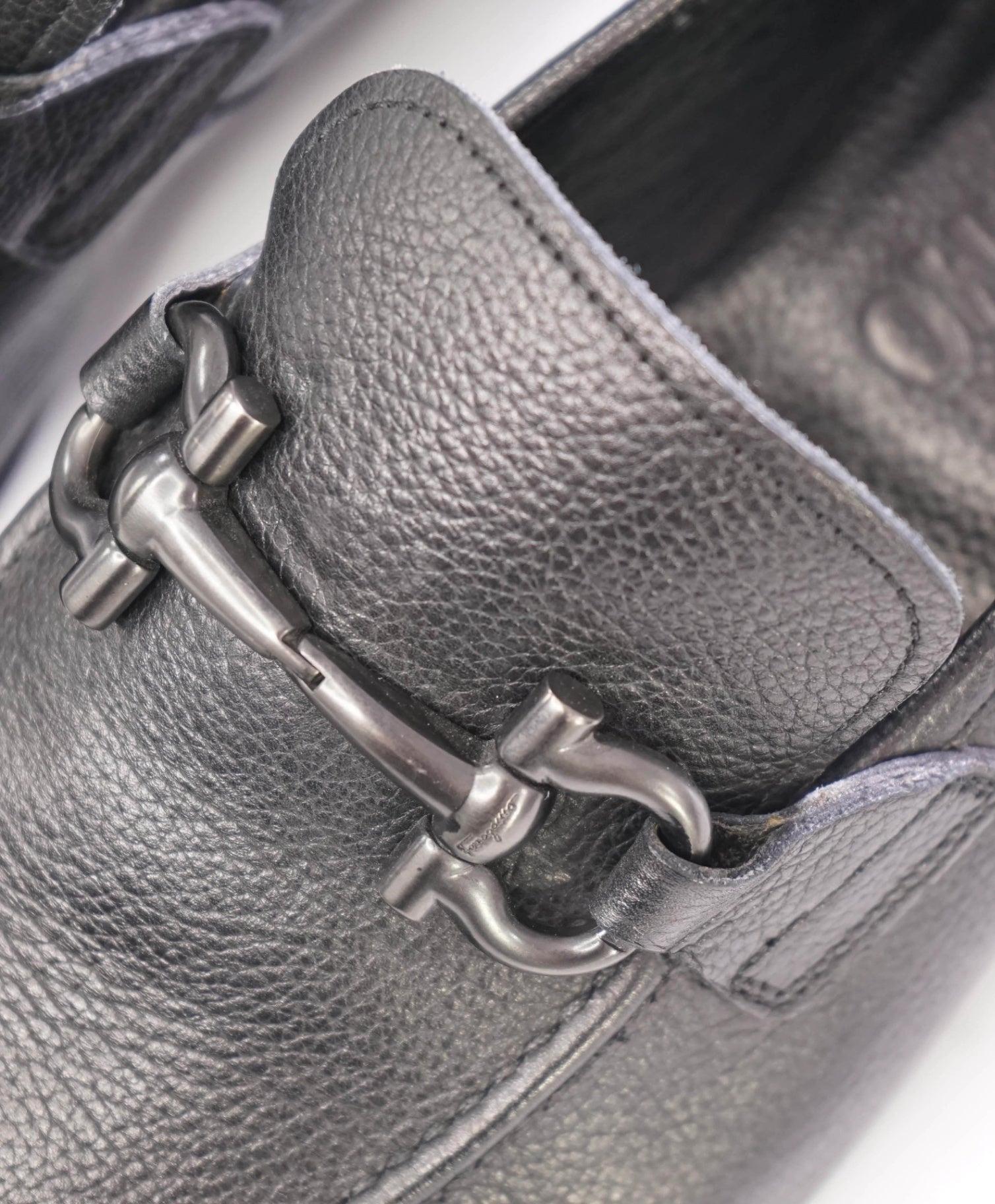 $850 Salvatore Ferragamo "REGAL" Black Grained Loafers Leather 8.5 EE