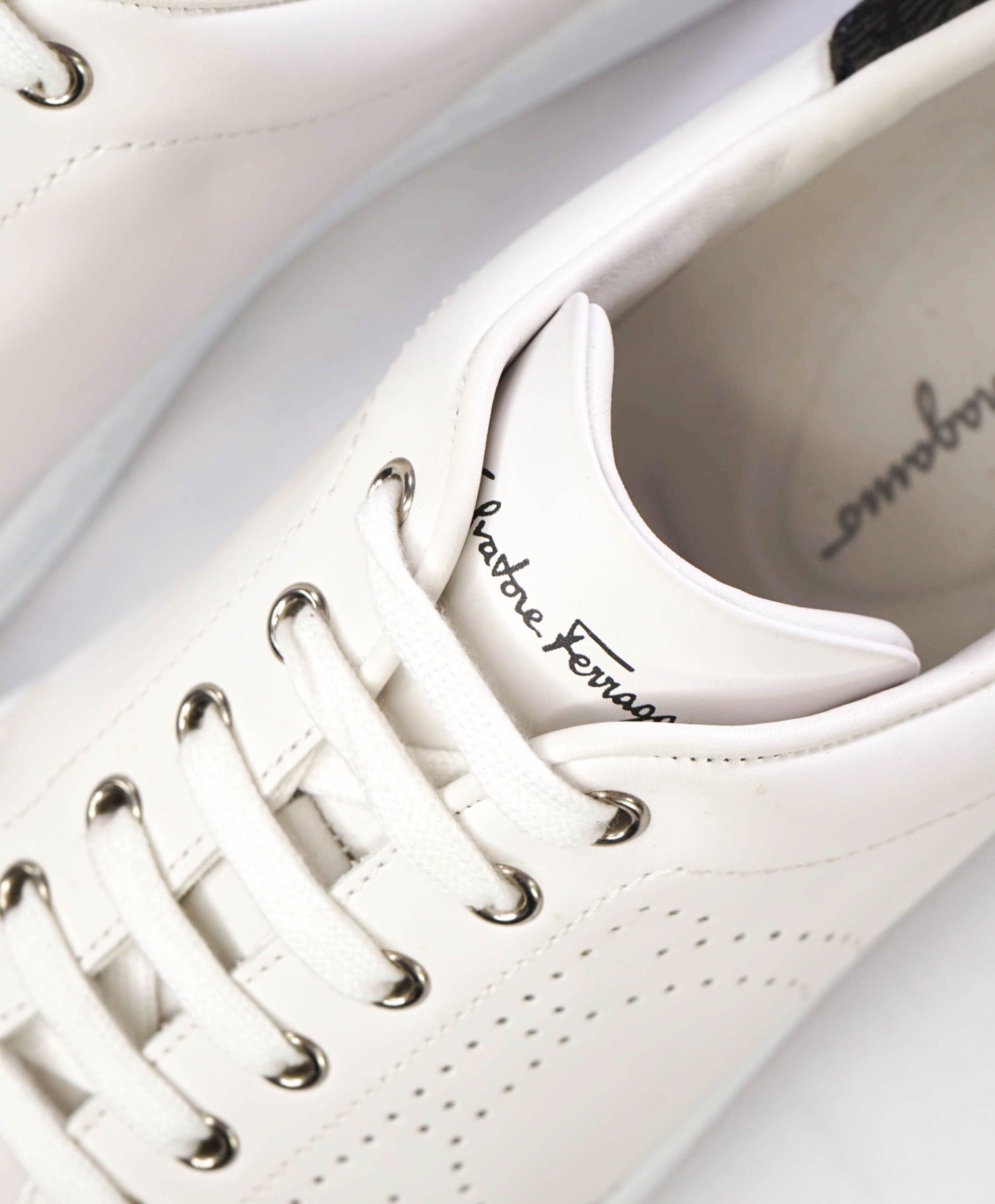 Salvatore Ferragamo "PIERRE" White Sneakers Leather 10.5 M