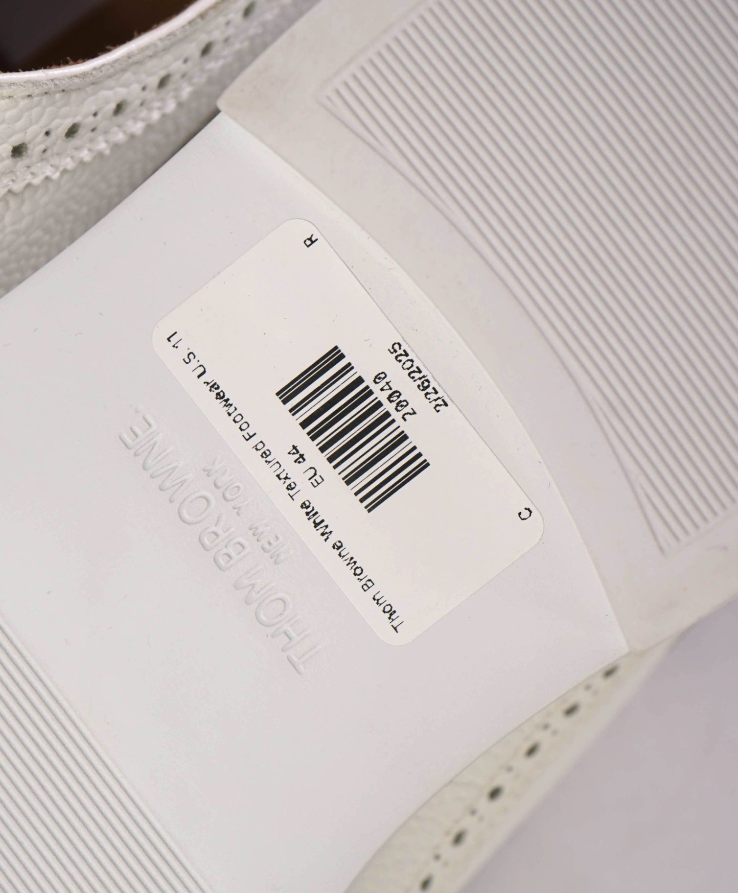 $745 Thom Browne White Textured Footwear U.S. 11 EU 44