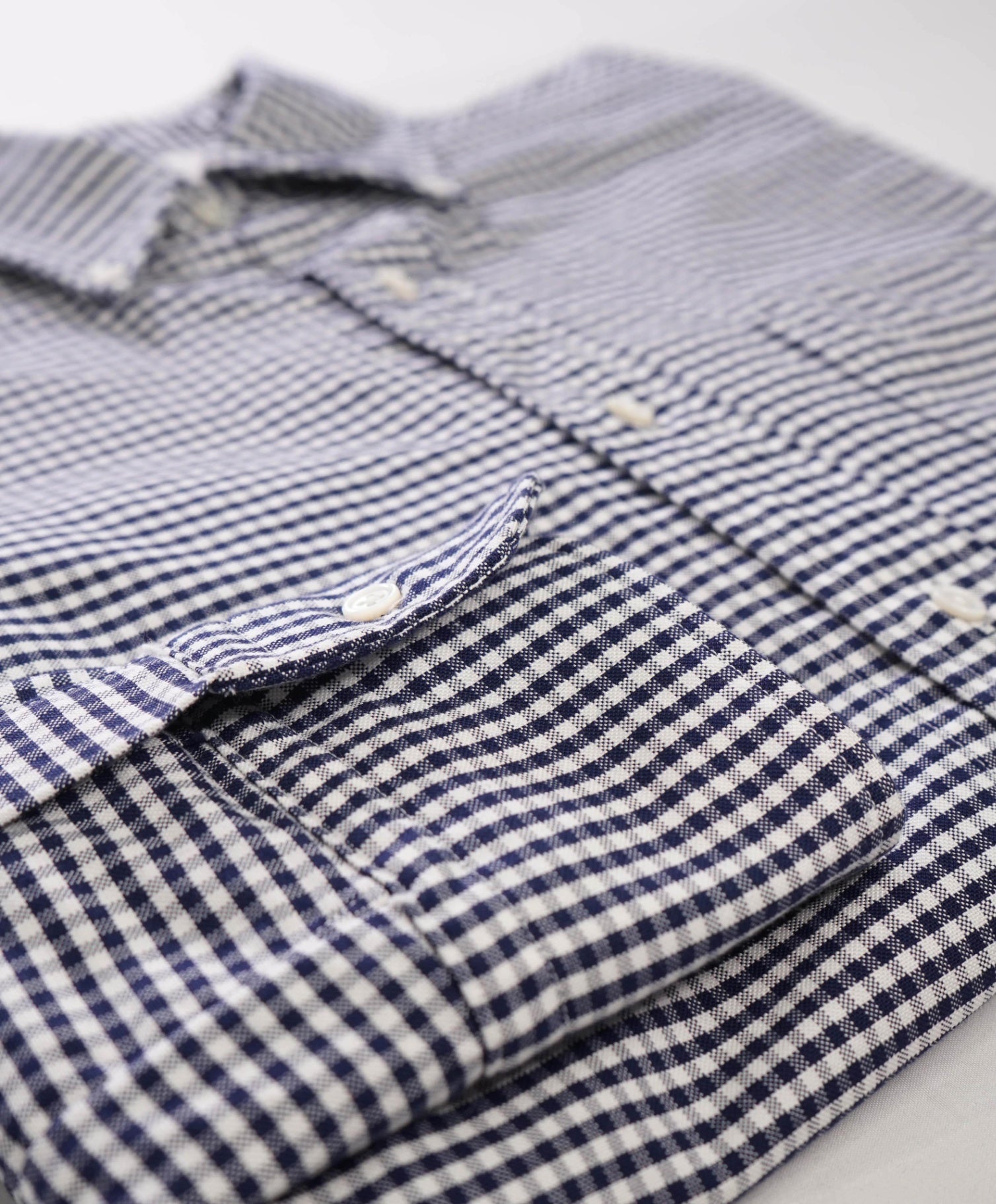 Black Fleece Navy/White Gigham Cotton Shirt BB1