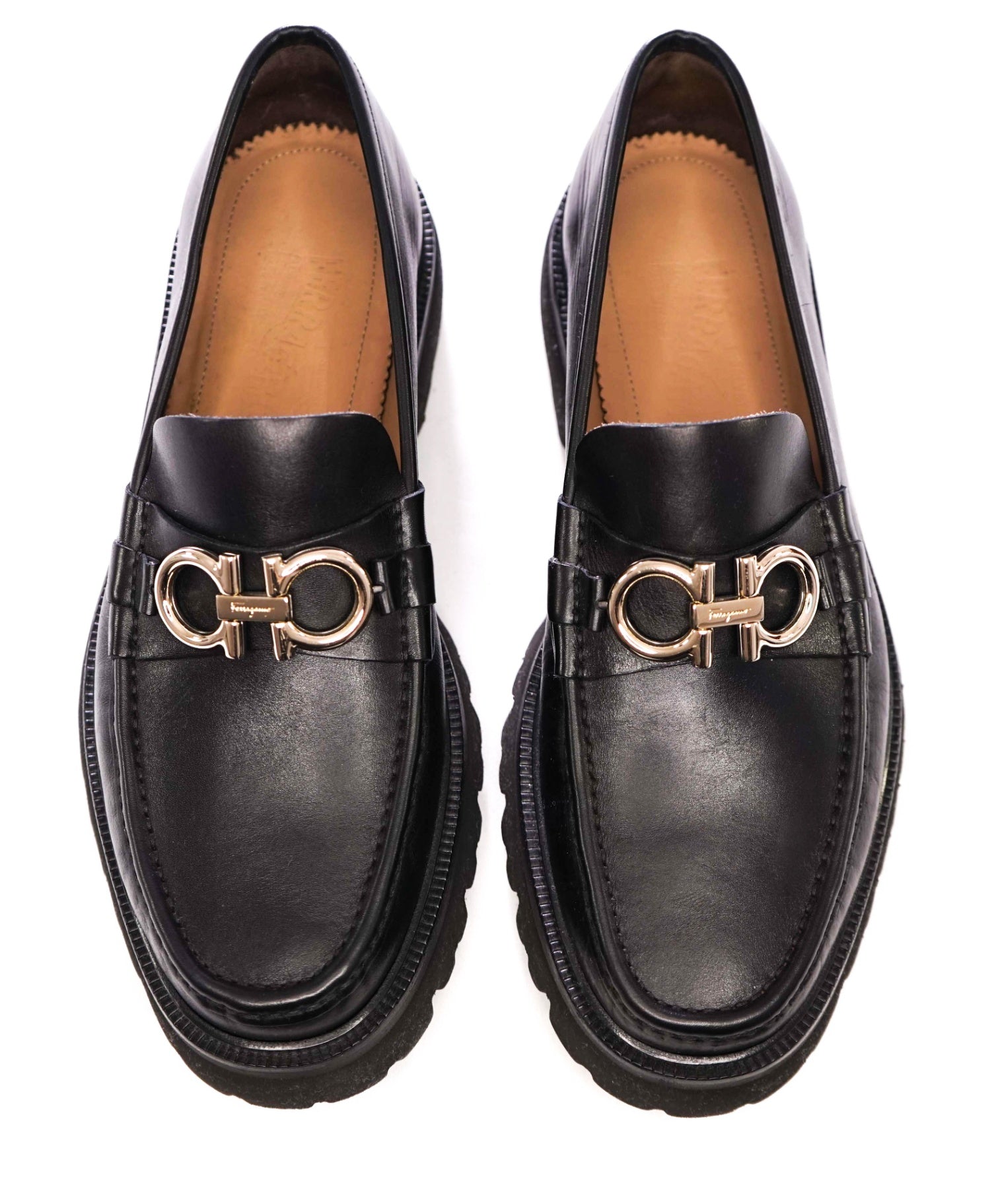 $950 Salvatore Ferragamo Solid Black Loafers Leather Footwear 9.5 EE