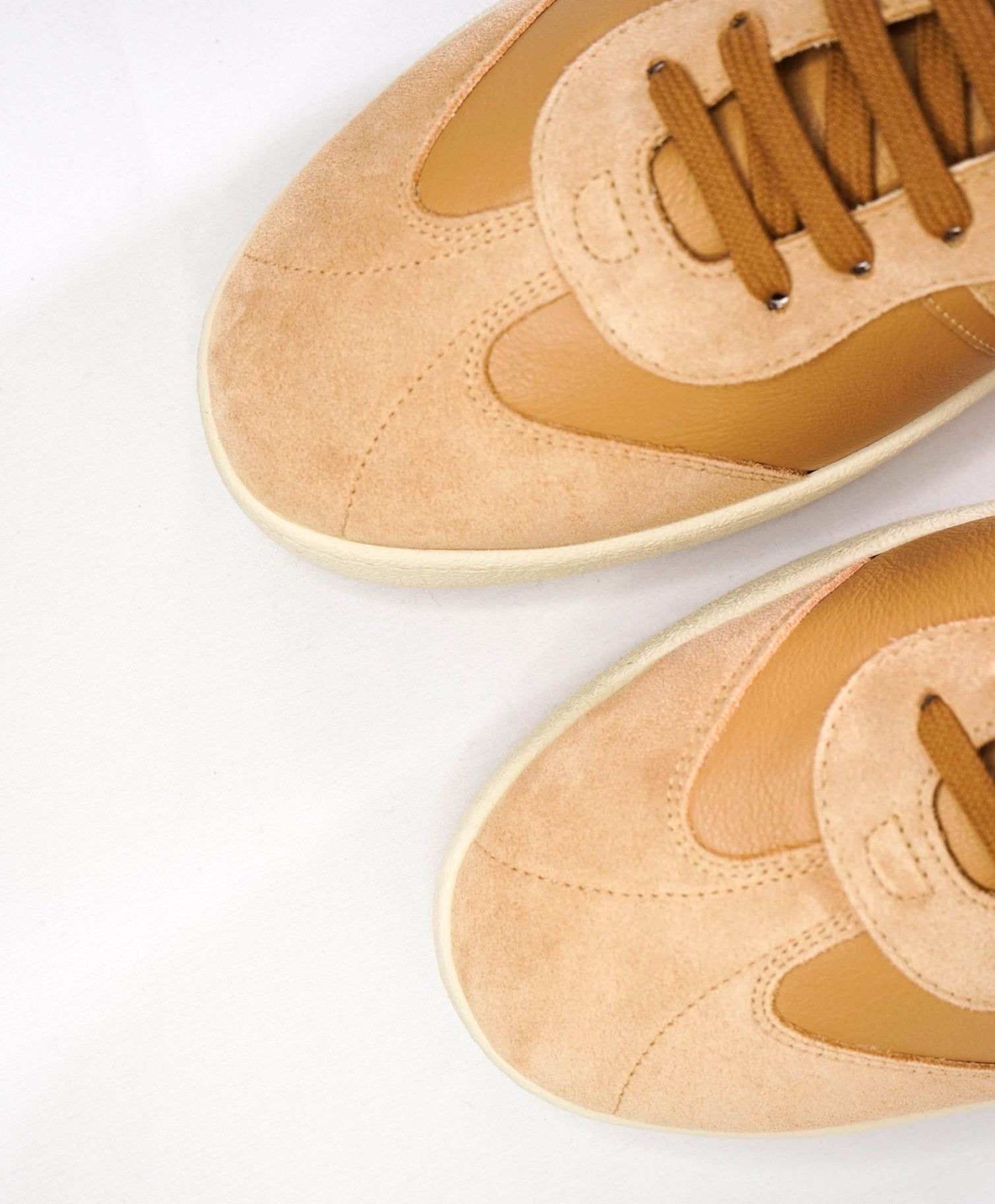 Ferragamo *ACHILES* Camel Sneakers Leather/Suede Footwear 12 M