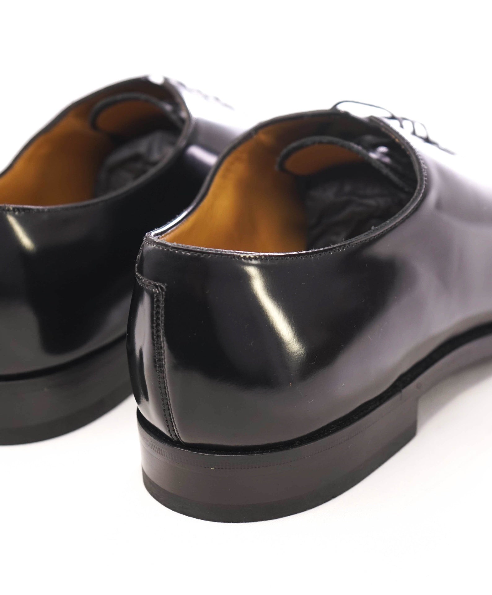 $1,090 Ferragamo Solid Black Leather Footwear 10.5 2E