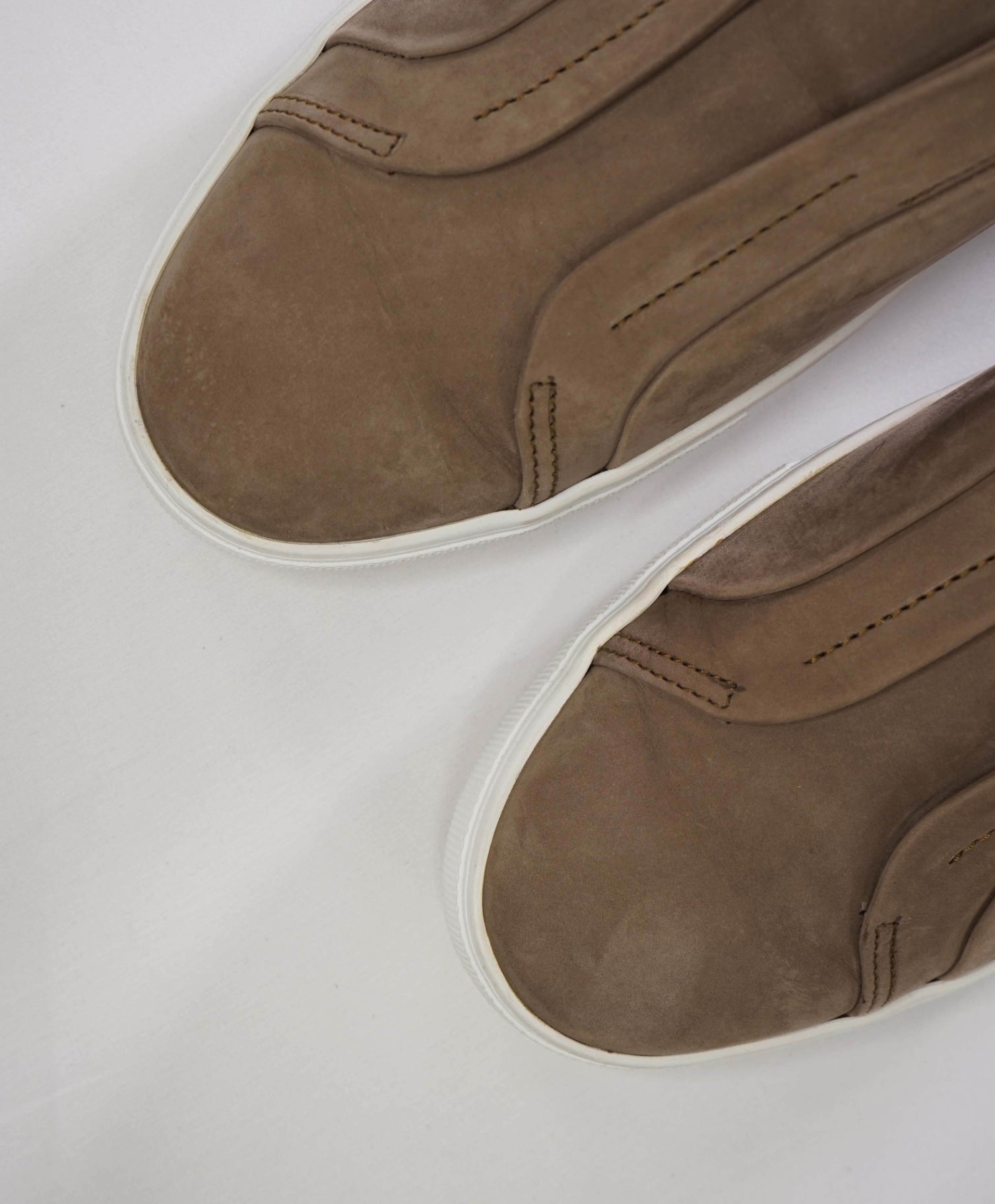 $650 Tod's Solid Brown Suede Slip On Sneaker Footwear 12US (11IT)