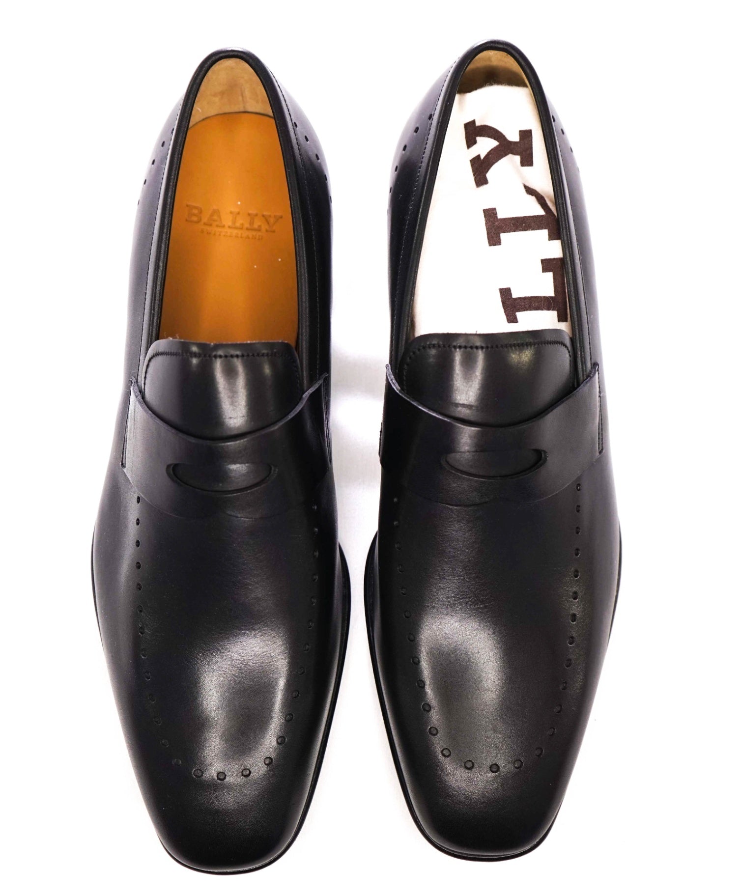 $800 Bally Solid Black WHOLECUT Penny Loafers Leather Footwear 9 D
