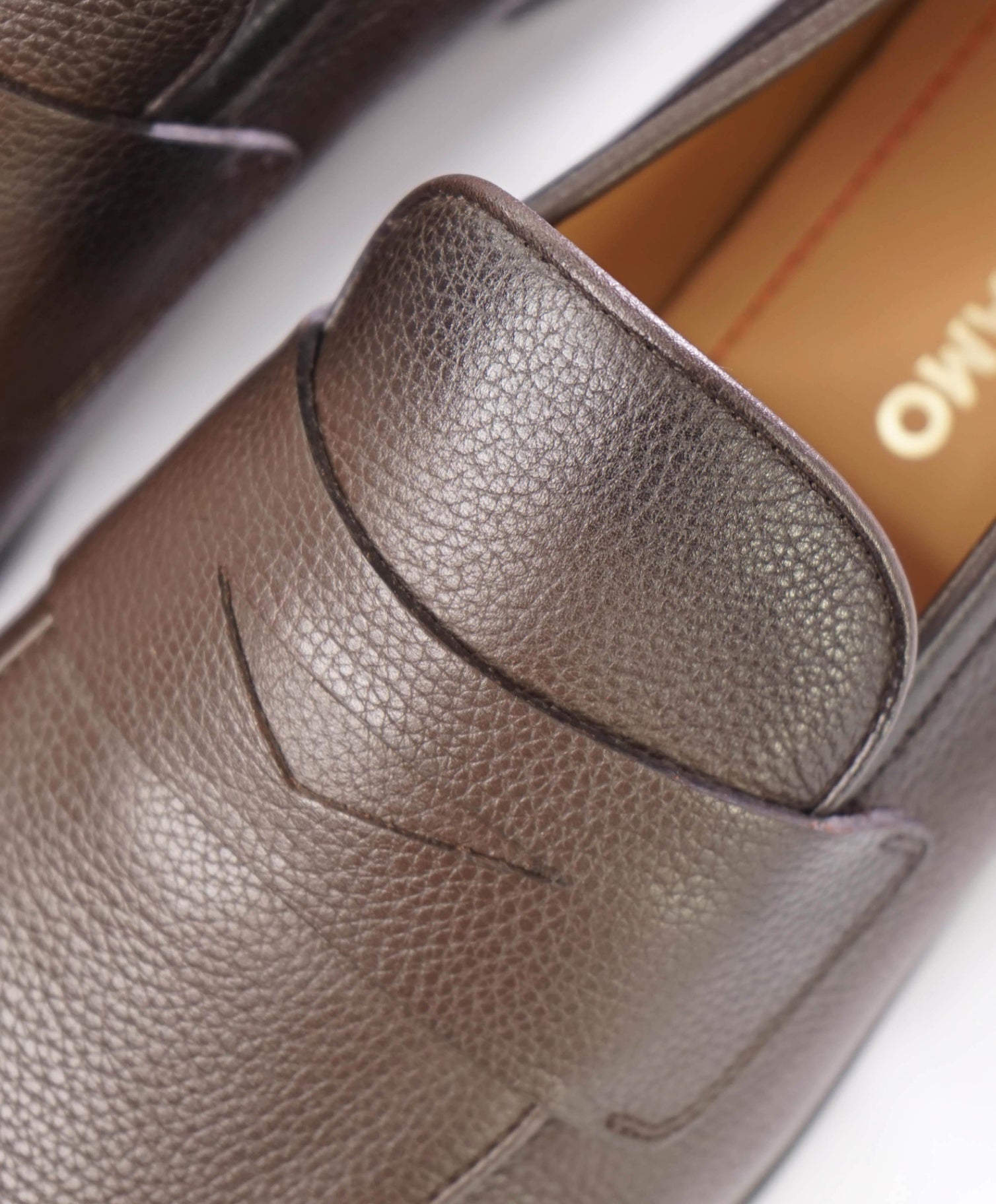 $950 Ferragamo Dark Brown Textured Loafers Leather Footwear 9 3E