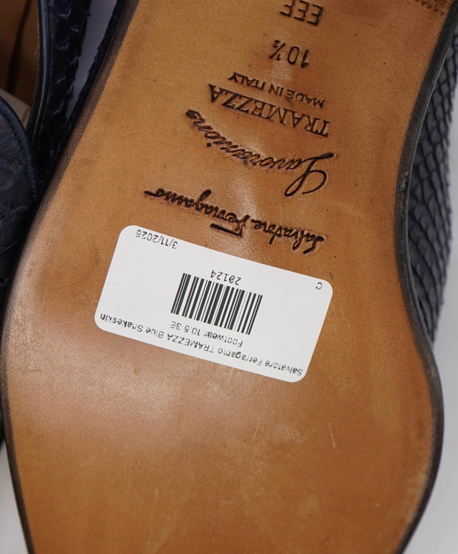 $2,450 Salvatore Ferragamo TRAMEZZA Blue Python Skin Loafer 10.5 3E20