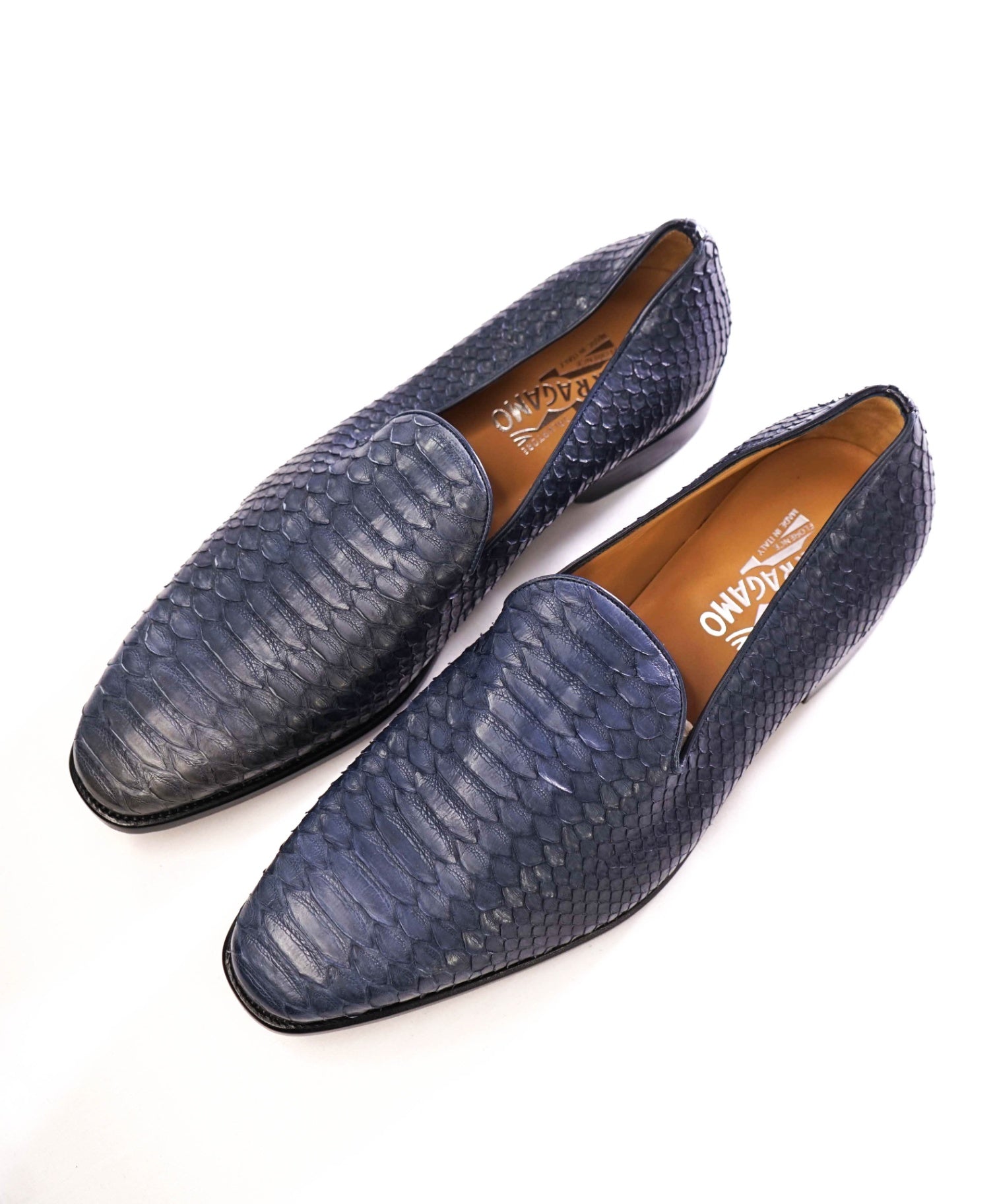 $2,450 Salvatore Ferragamo TRAMEZZA Blue Python Skin Loafer 10.5 3E20