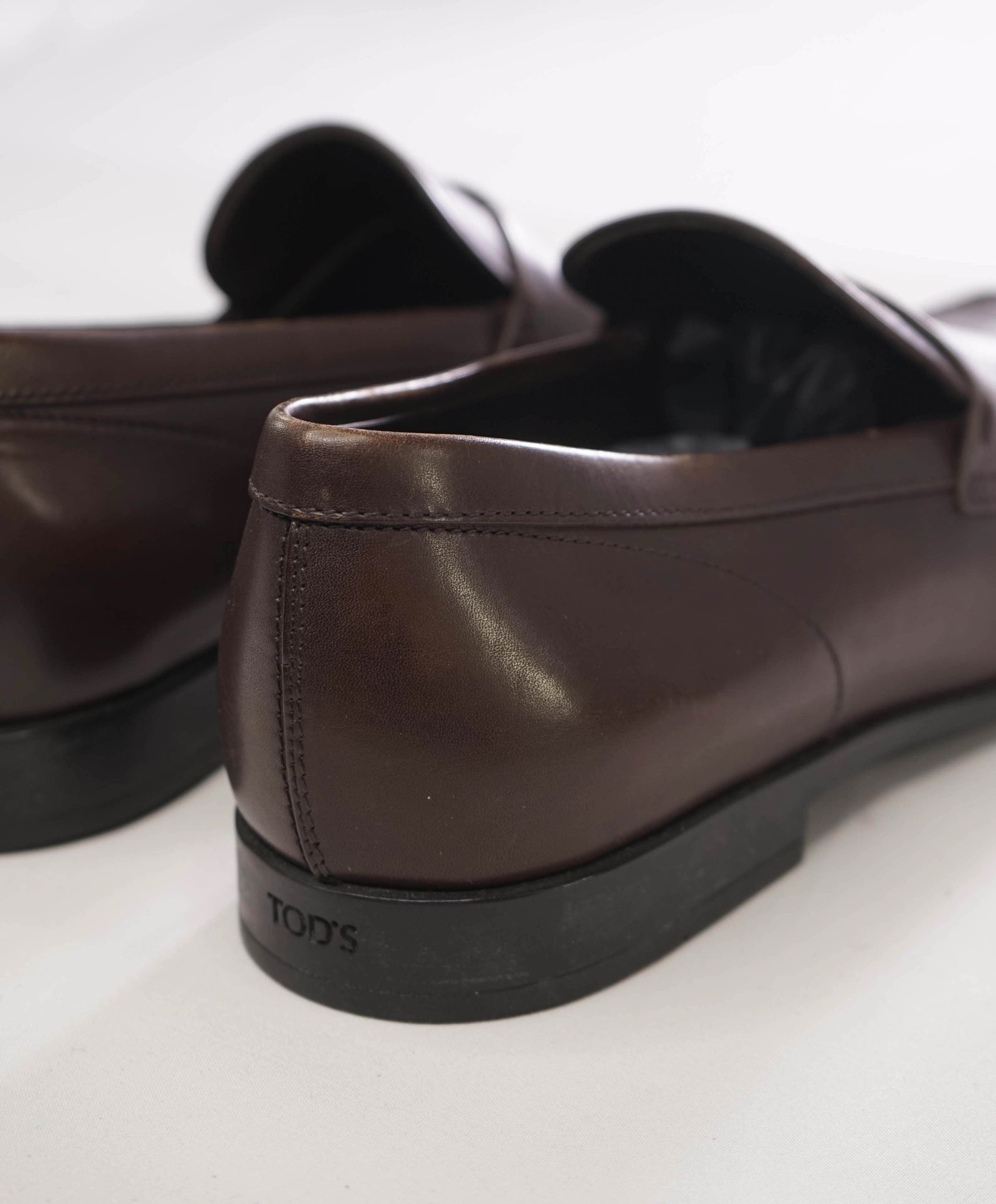 $675 Tod's Solid Dark Brown Penny loafers Leather Footwear 8US (7IT)