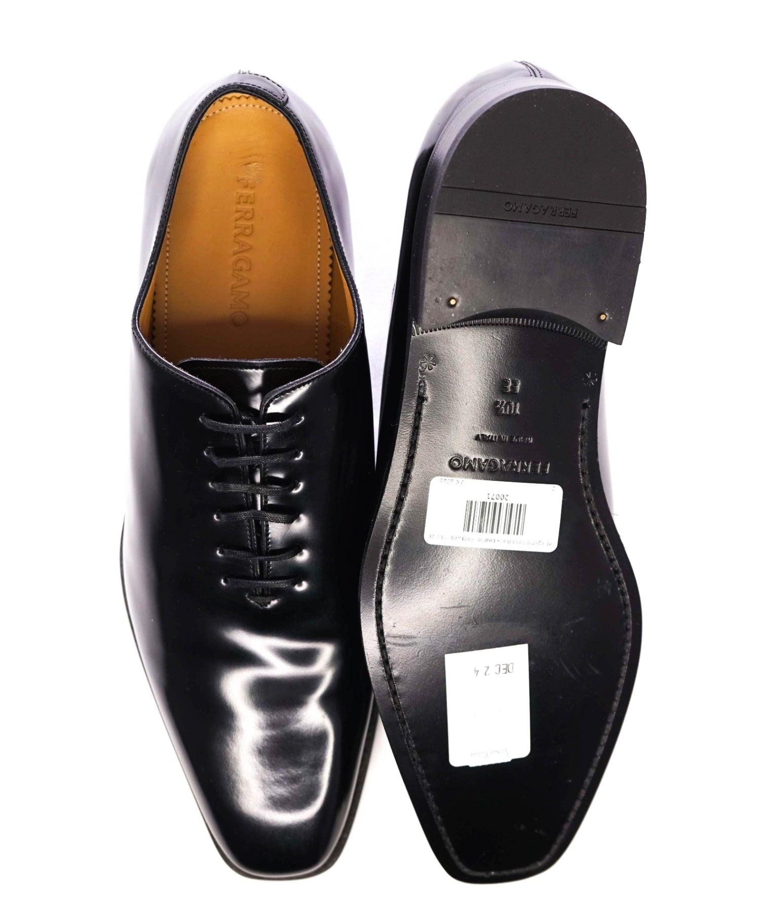 $1,090 Ferragamo Solid Black Leather Footwear 10.5 2E