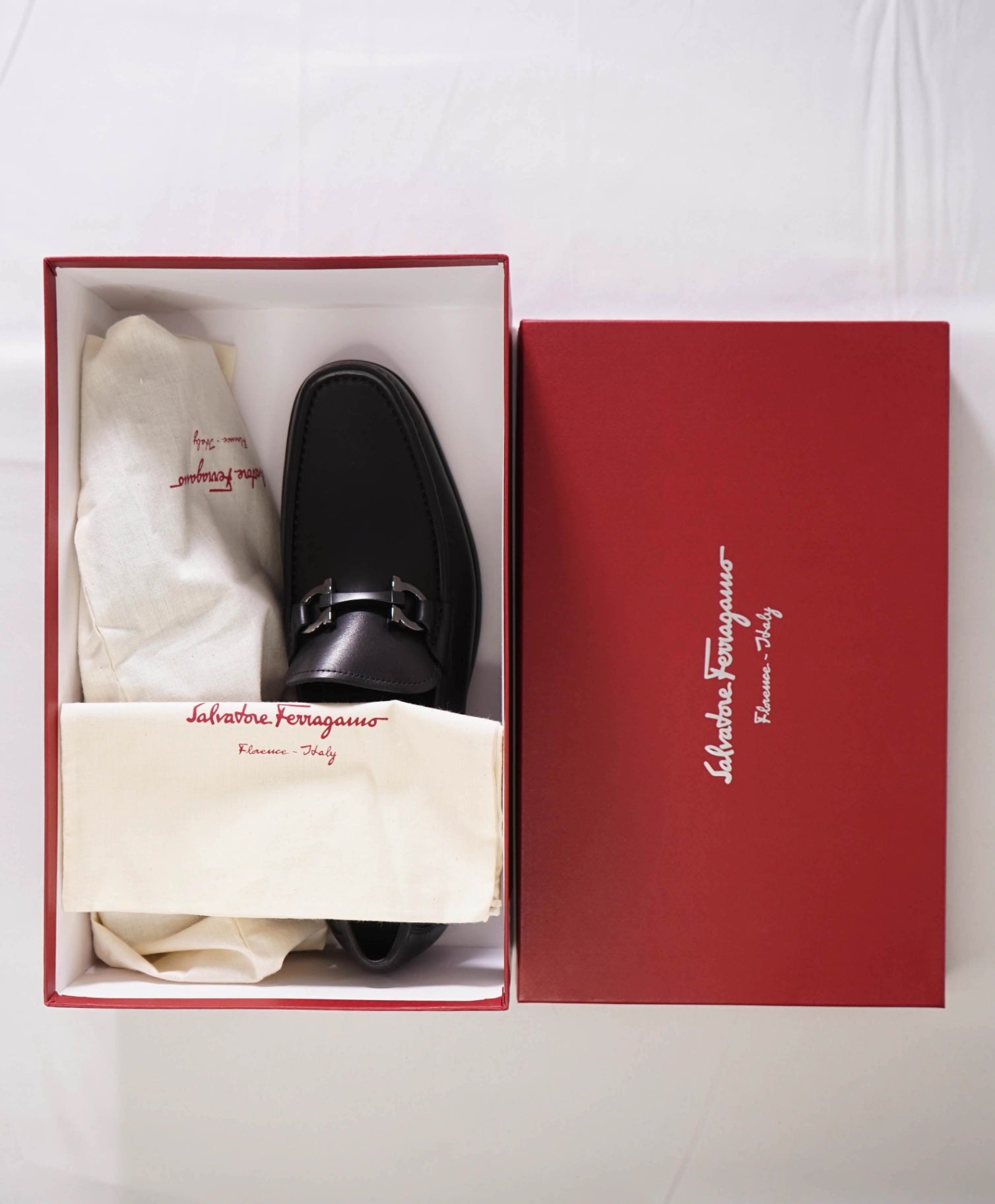 $850 Salvatore Ferragamo "GRANDIOSO" Black Loafers Leather 10 D