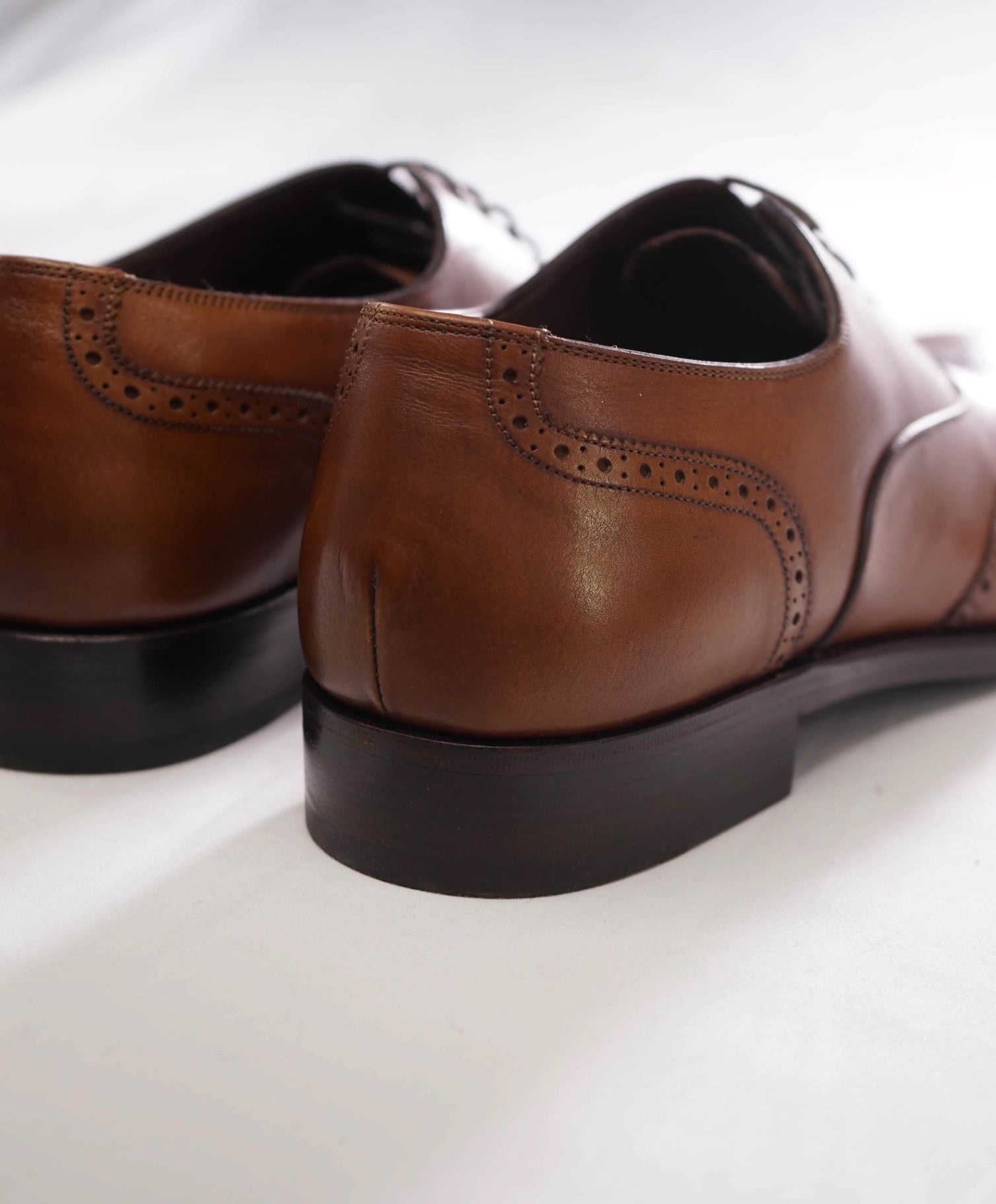 $1,595 Salvatore Ferragamo *TRAMEZZA* Brown Wingtip Oxfords 11.5 D