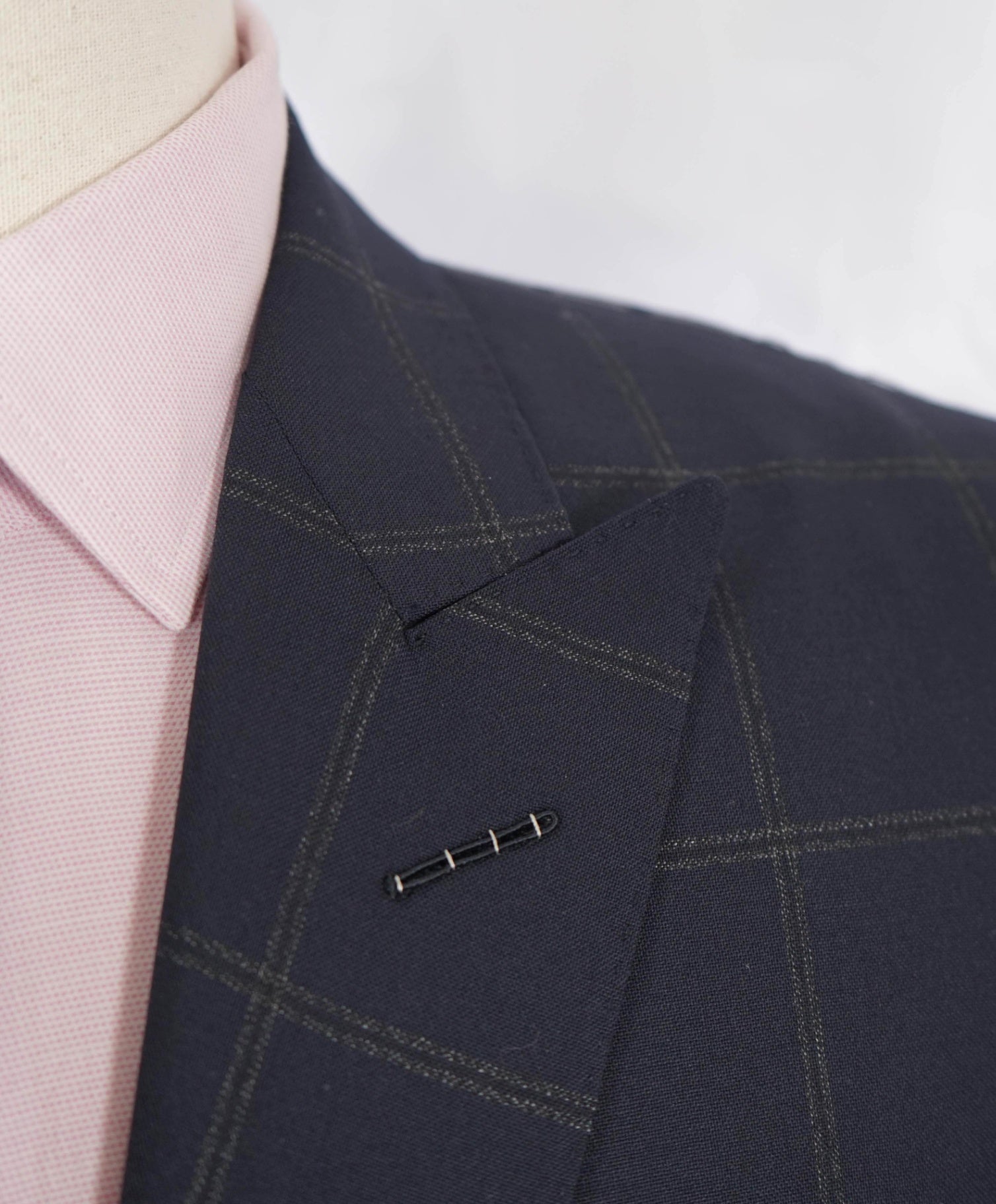 $5,970 Tom Ford Navy Check Peak Lapel Wool Suit 36R