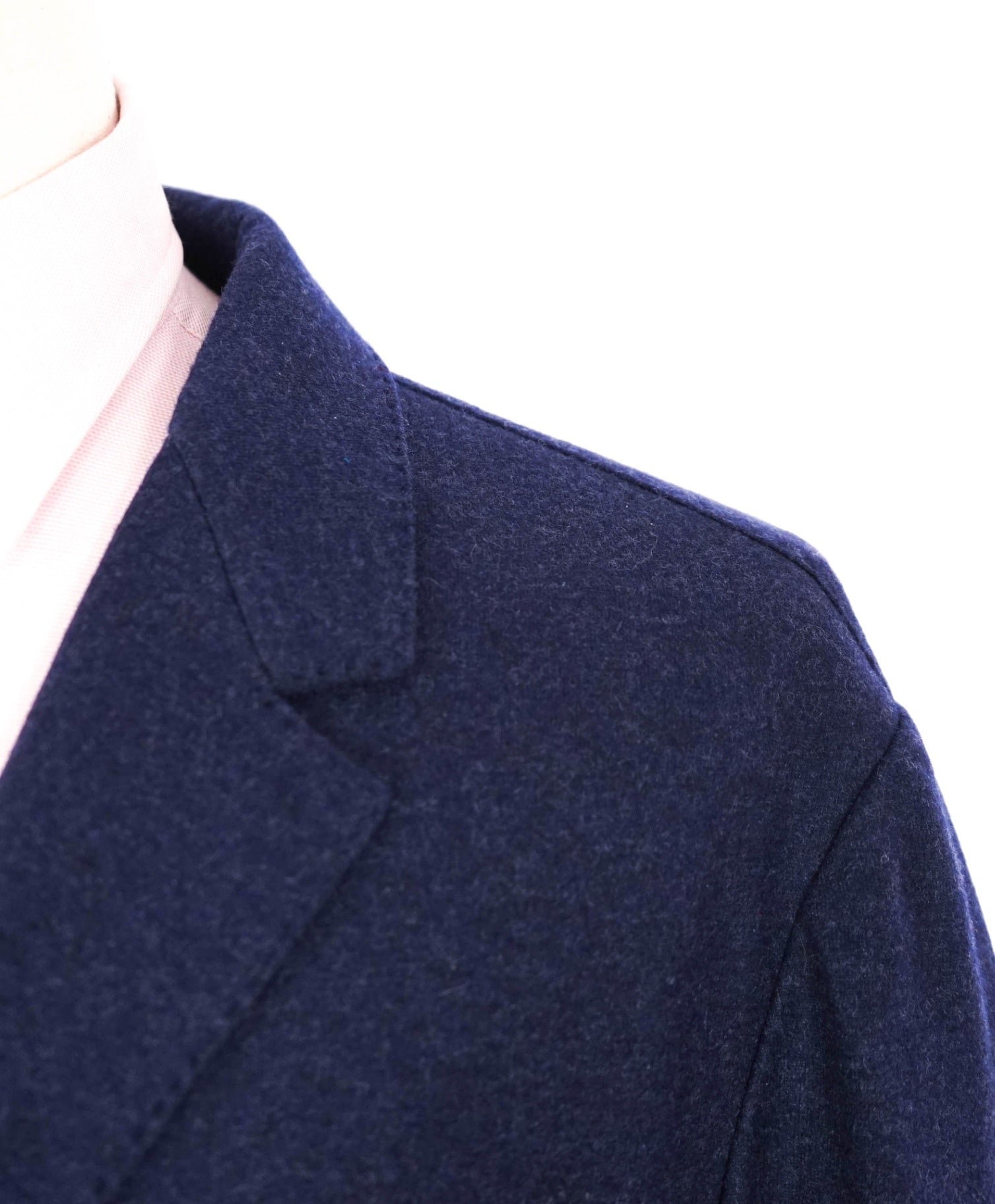 $3,990 Brunello Cucinelli Navy 2/3 Btn Roll 100% Cashmere Blazer 44