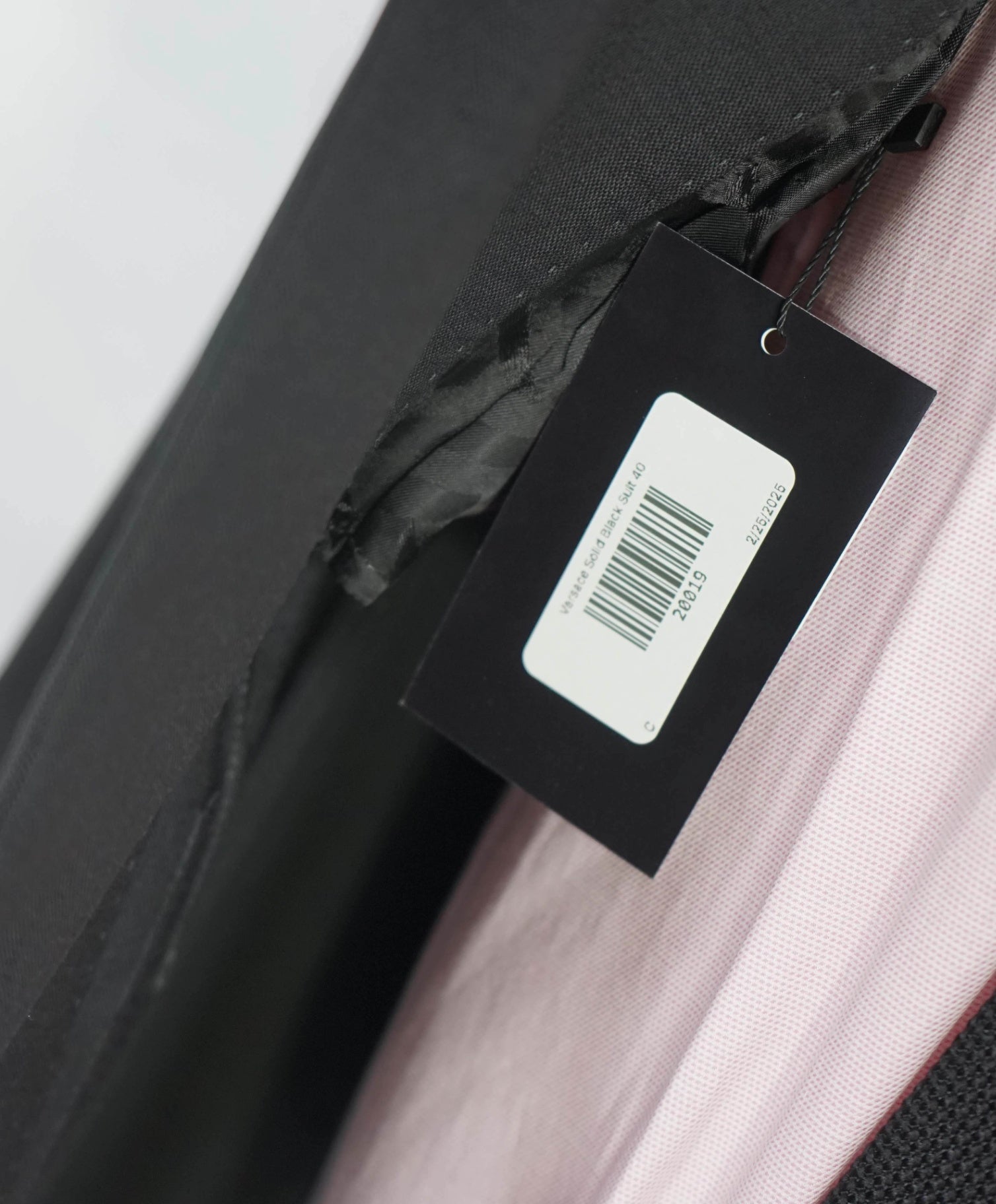 $3,350 Versace "BIGGIE" Solid Black Logo Side Tab Suit 40