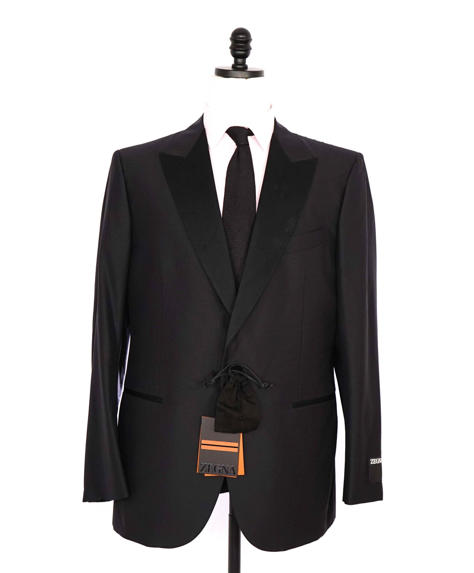 Zegna TROFEO 600 Solid Black 1-Btn Peak Lapel Dinner Jacket Blazer 46R