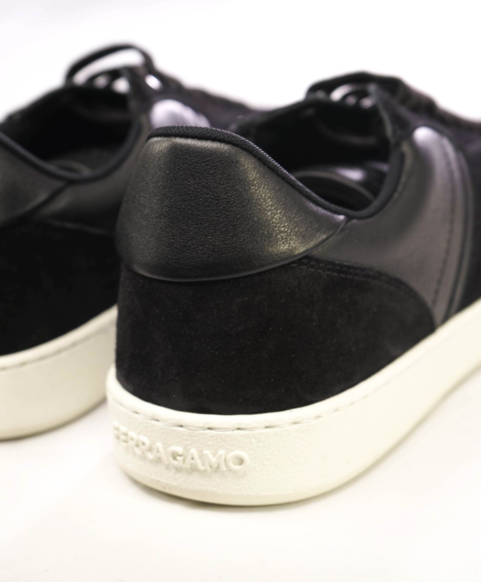 $750 Ferragamo "ACHILES" Black Sneakers Leather/Suede 8 M