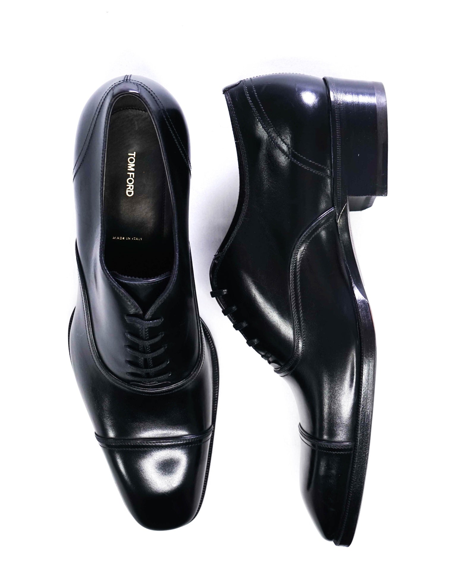 $1,790 TOM FORD Solid Black "ELKAN" Leather 10.5 US (10T)