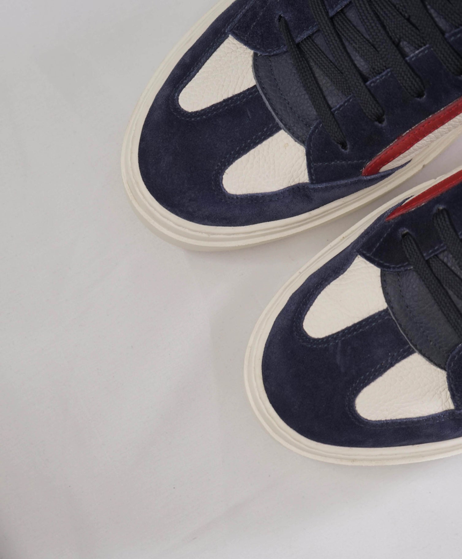 $750 Salvatore Ferragamo BORG 5 Navy/Red/White Sneaker 10 M