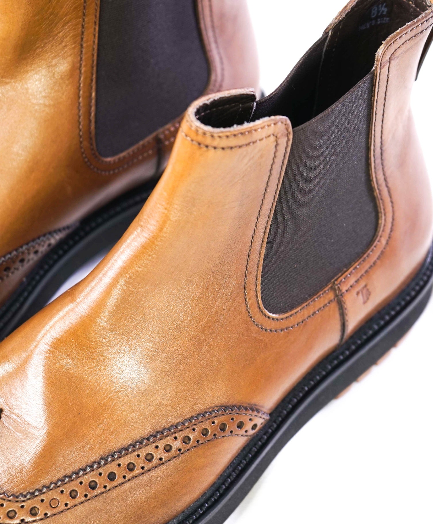 $1,095 Tod's Solid Brown Boots Leather Lug Sole US 9.5 UK 8.5