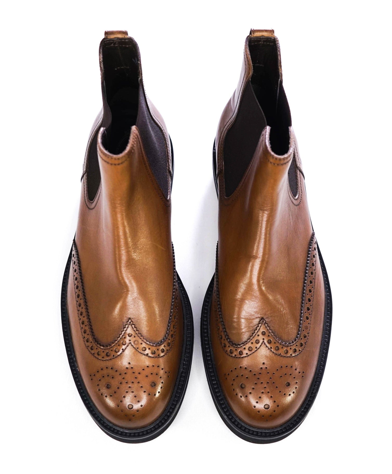 $1,095 Tod's Solid Brown Boots Leather Lug Sole US 9.5 UK 8.5