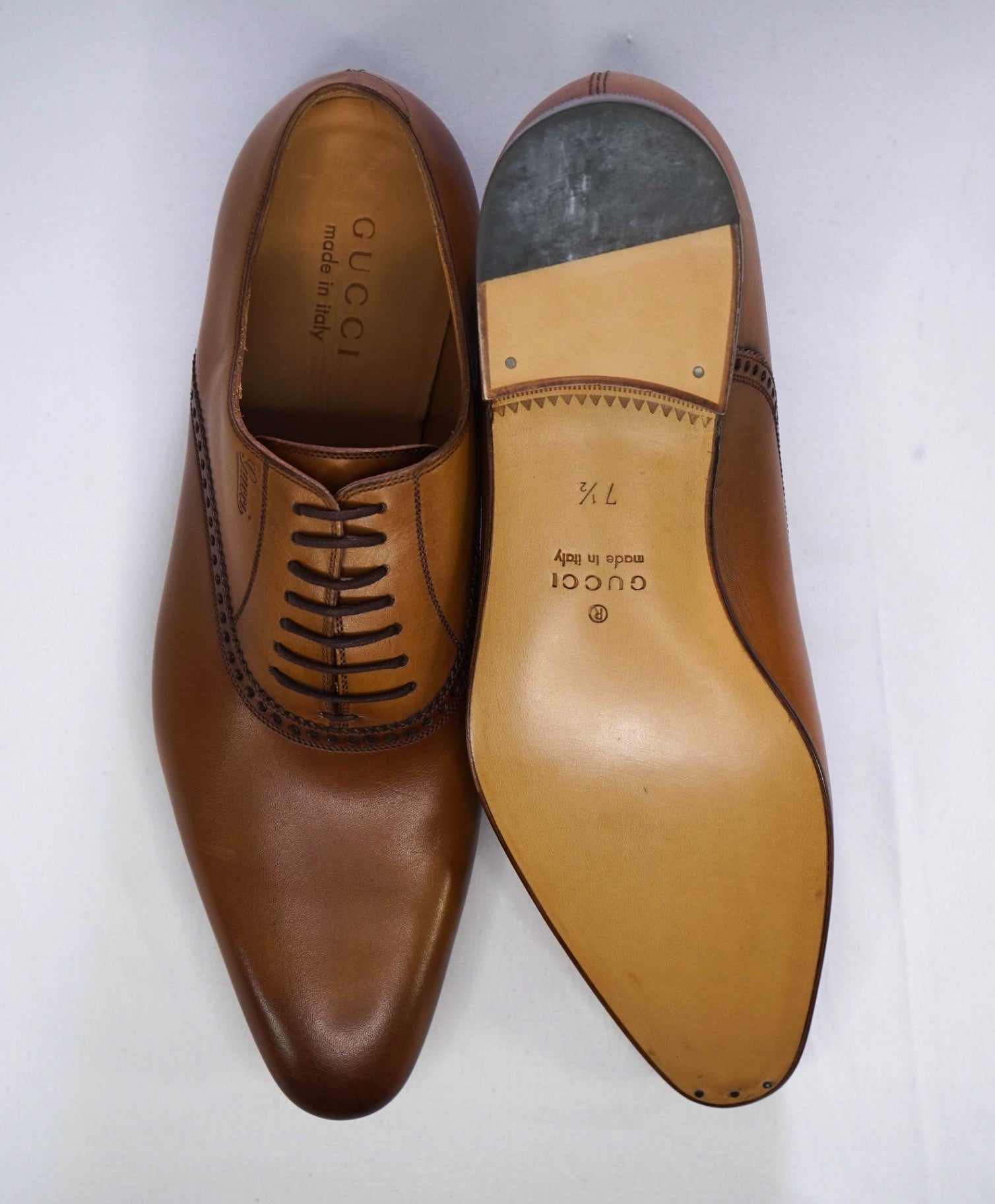 GUCCI Solid Brown LOGO Oxfords Leather Footwear 8US (7.5G)