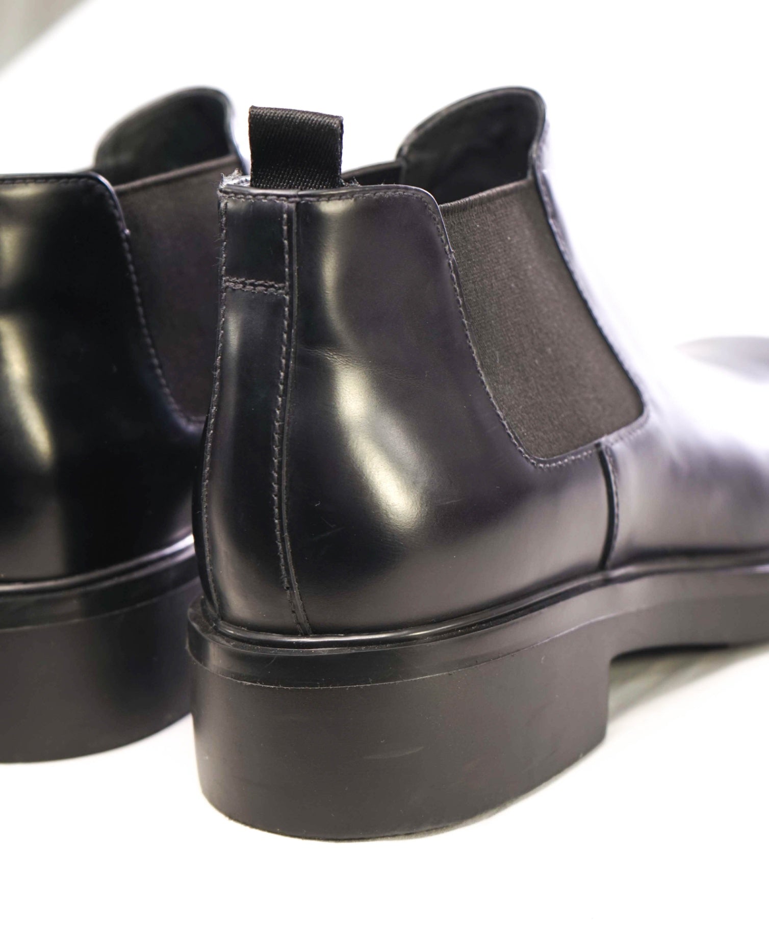 $1,320 Prada Brushed Leather Chelsea Boots Black Leather 8.5US (7.5UK)