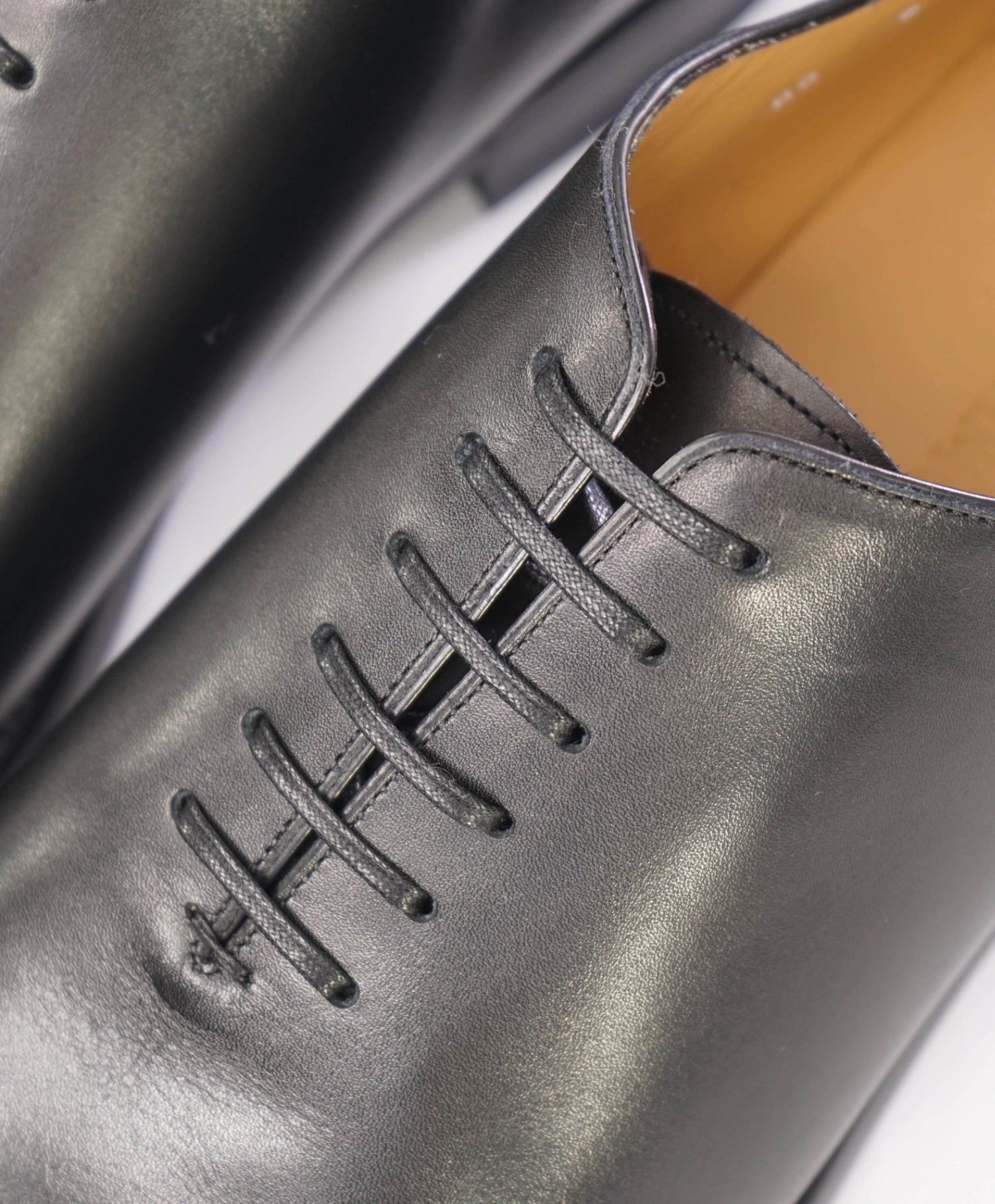 Salvatore Ferragamo "GEOFFREY" Wholecut Leather Oxfords 9 EE