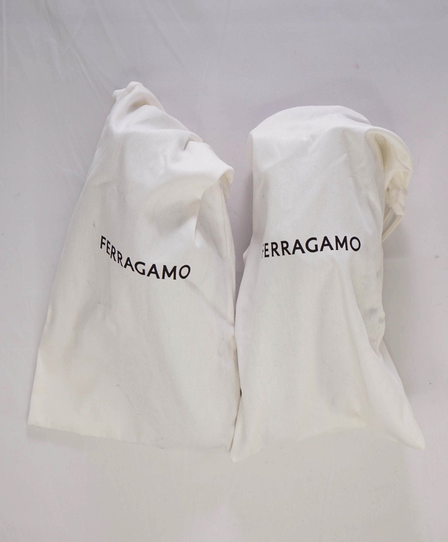 Salvatore Ferragamo "GEOFFREY" Wholecut Leather Oxfords 9 EE