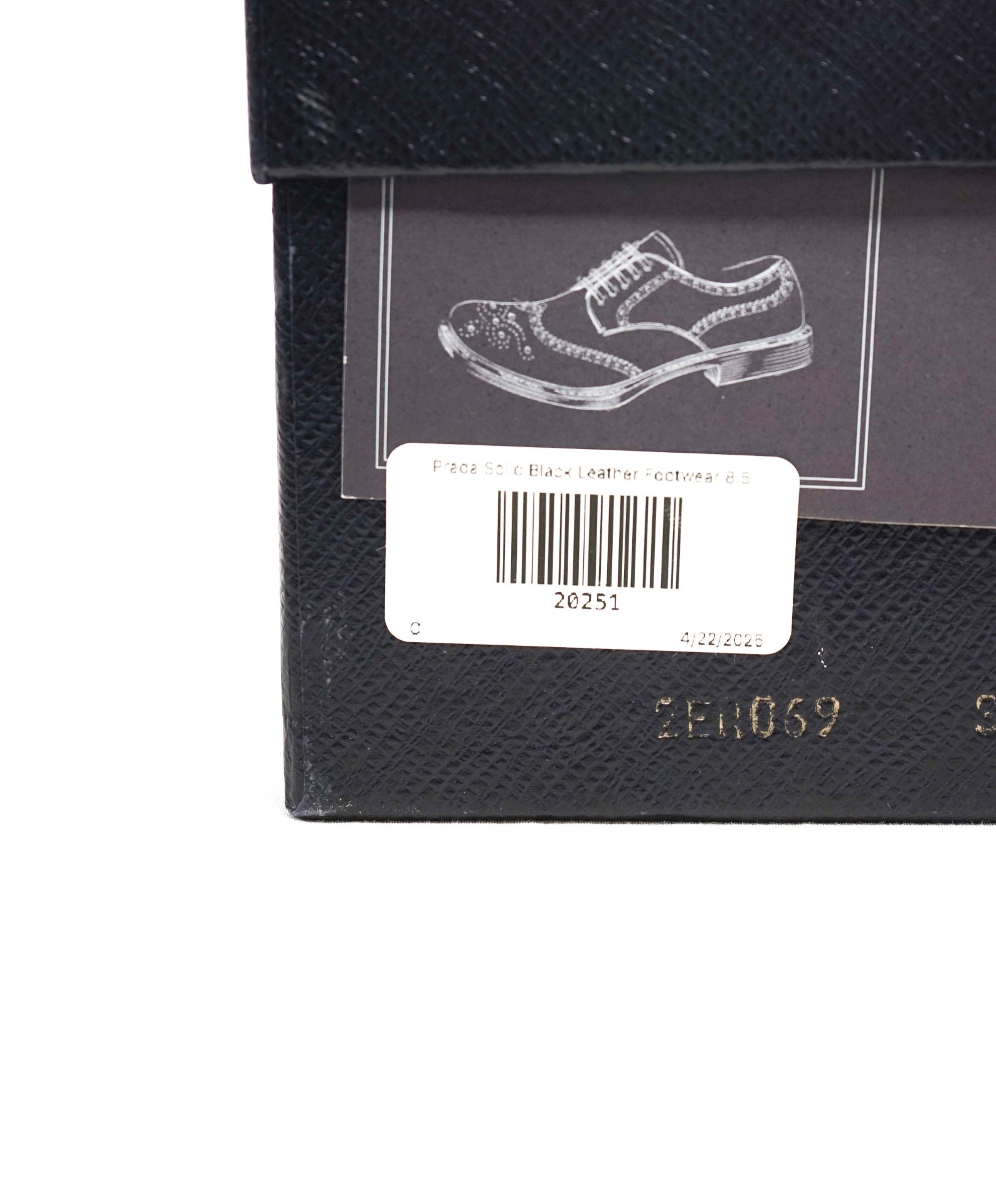 $1,150 Prada Classic Black Leather Brogue Wingtip Oxfords 8.5 (7.5 UK)