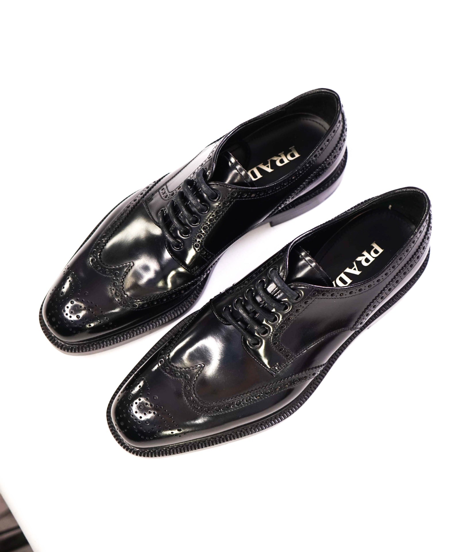 $1,150 Prada Classic Black Leather Brogue Wingtip Oxfords 8.5 (7.5 UK)