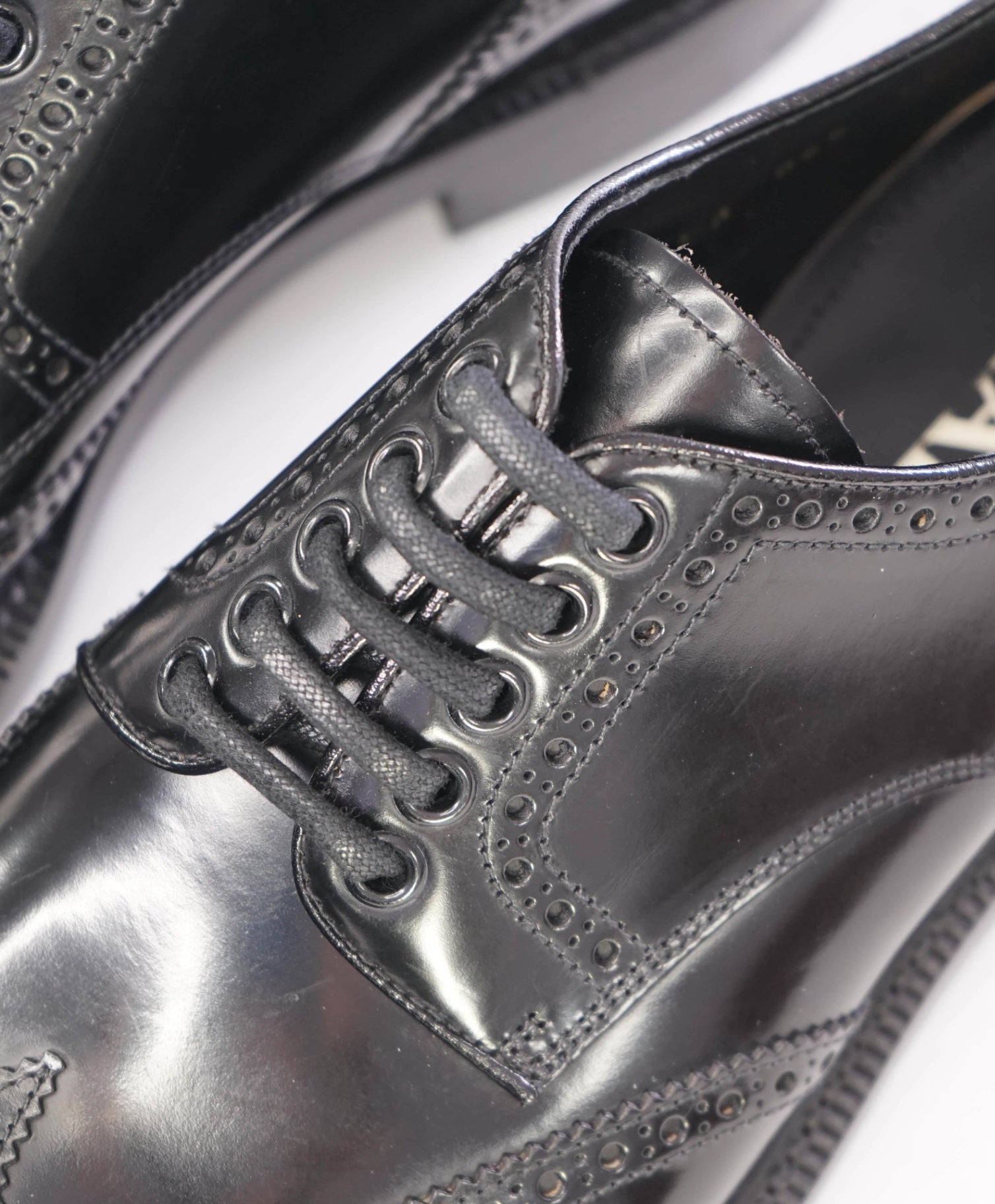 $1,150 Prada Classic Black Leather Brogue Wingtip Oxfords 8.5 (7.5 UK)