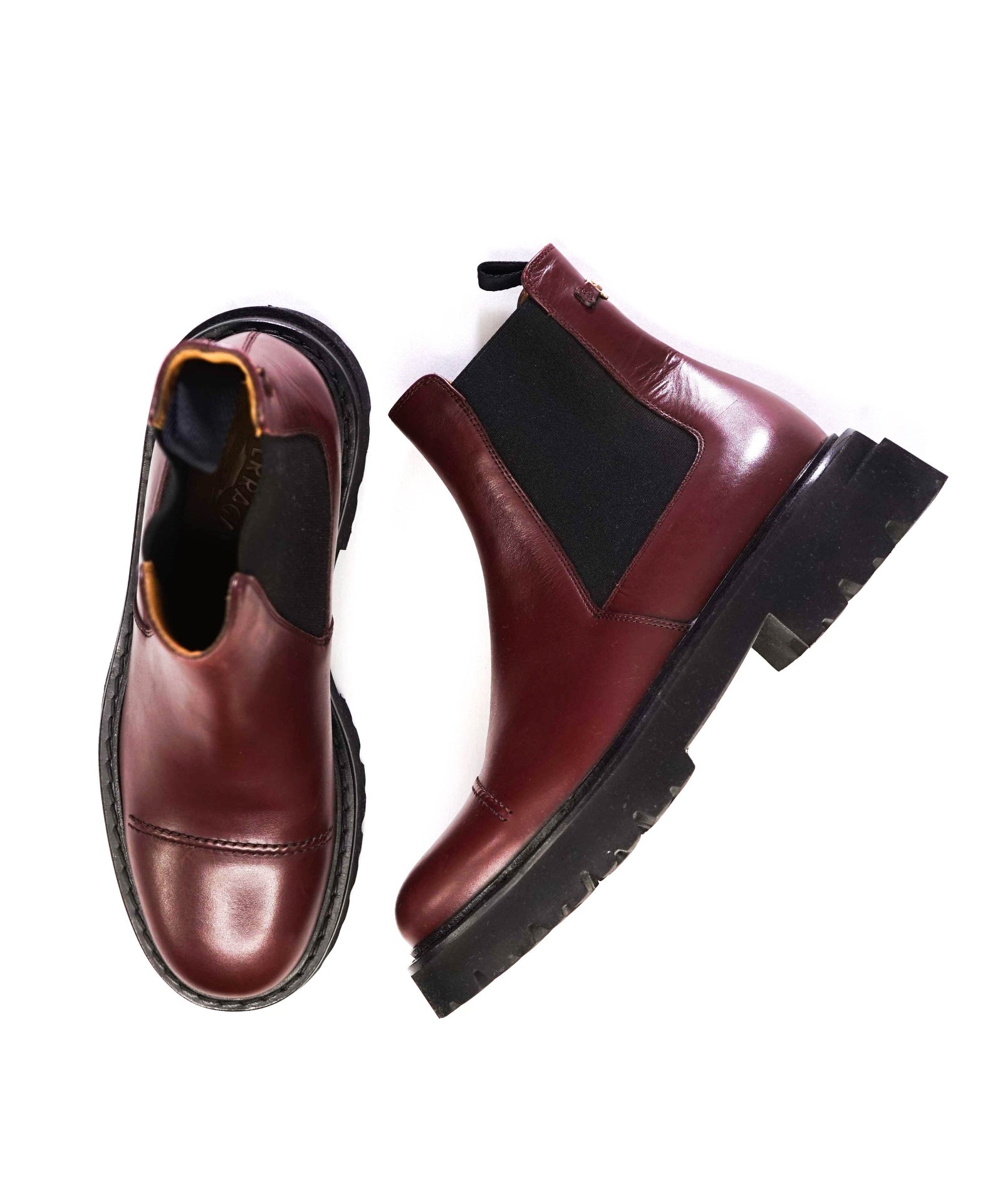$950 Salvatore Ferragamo Oxblood "GEORGE 2"Chelsea Boots US 8 M