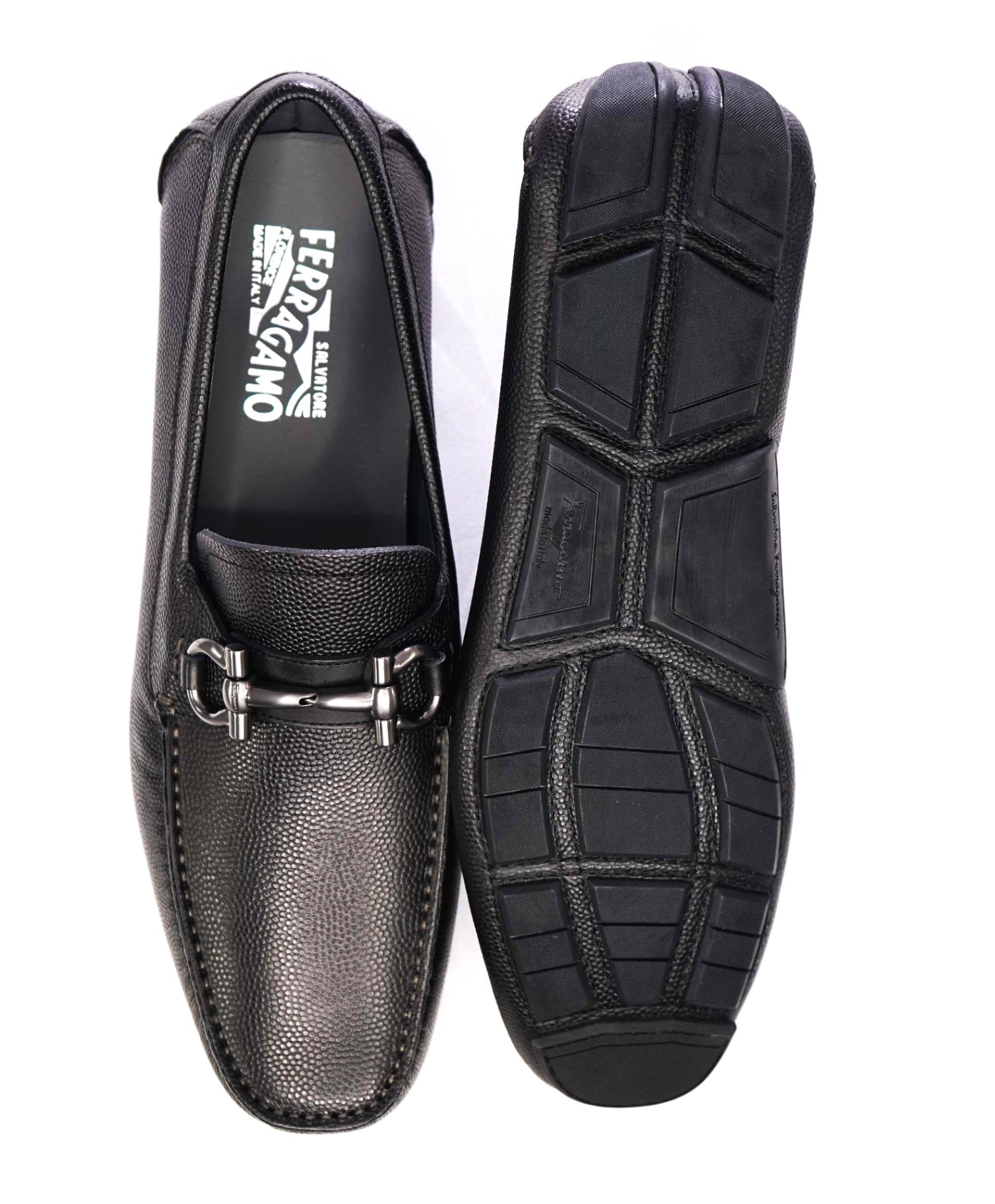 $800 Salvatore Ferragamo "PARIGI" Black Pebbled Leather Loafer 11 D