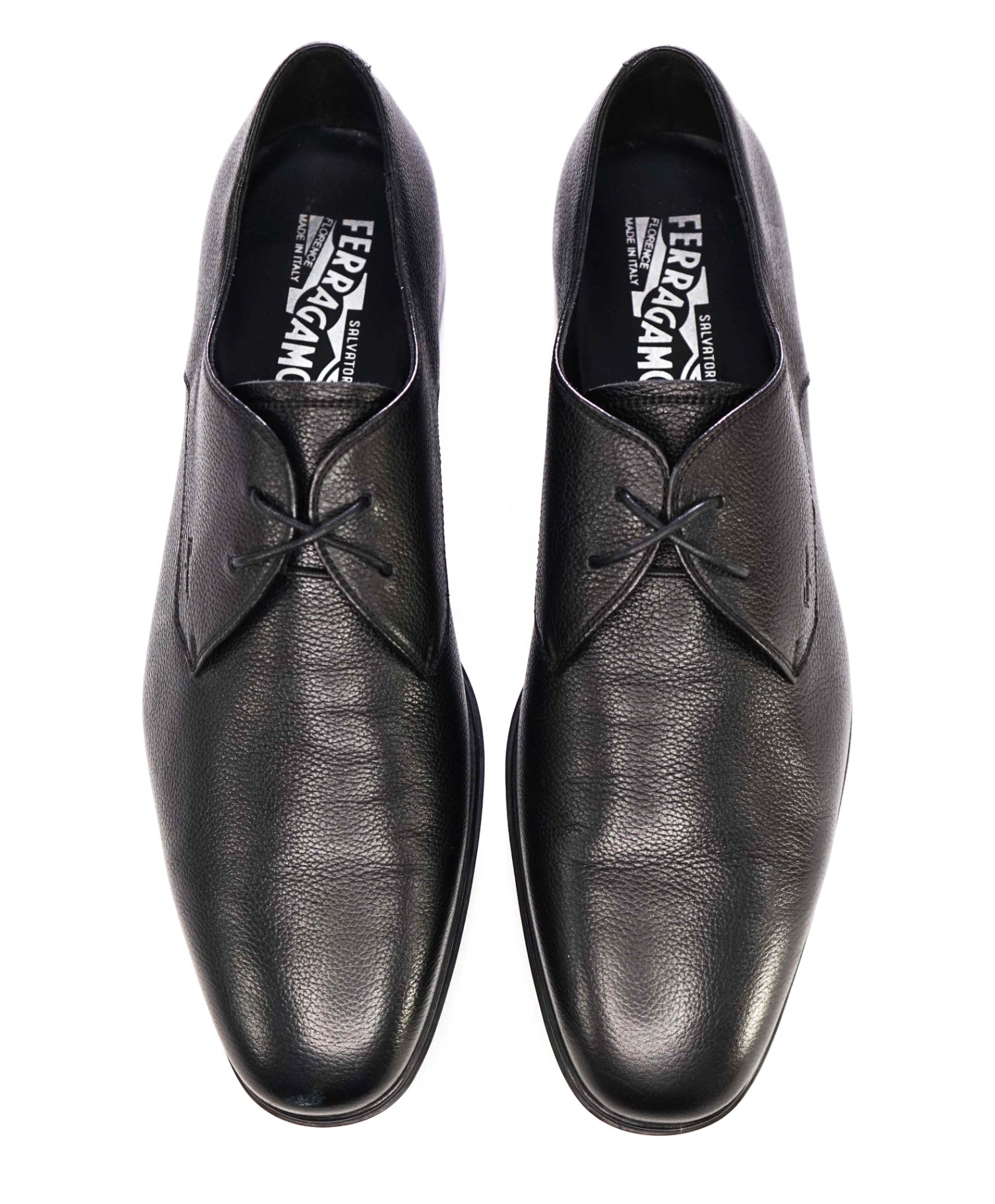 $850 Salvatore Ferragamo Black "FORTUNATO" Pebbled Leather 10.5 D