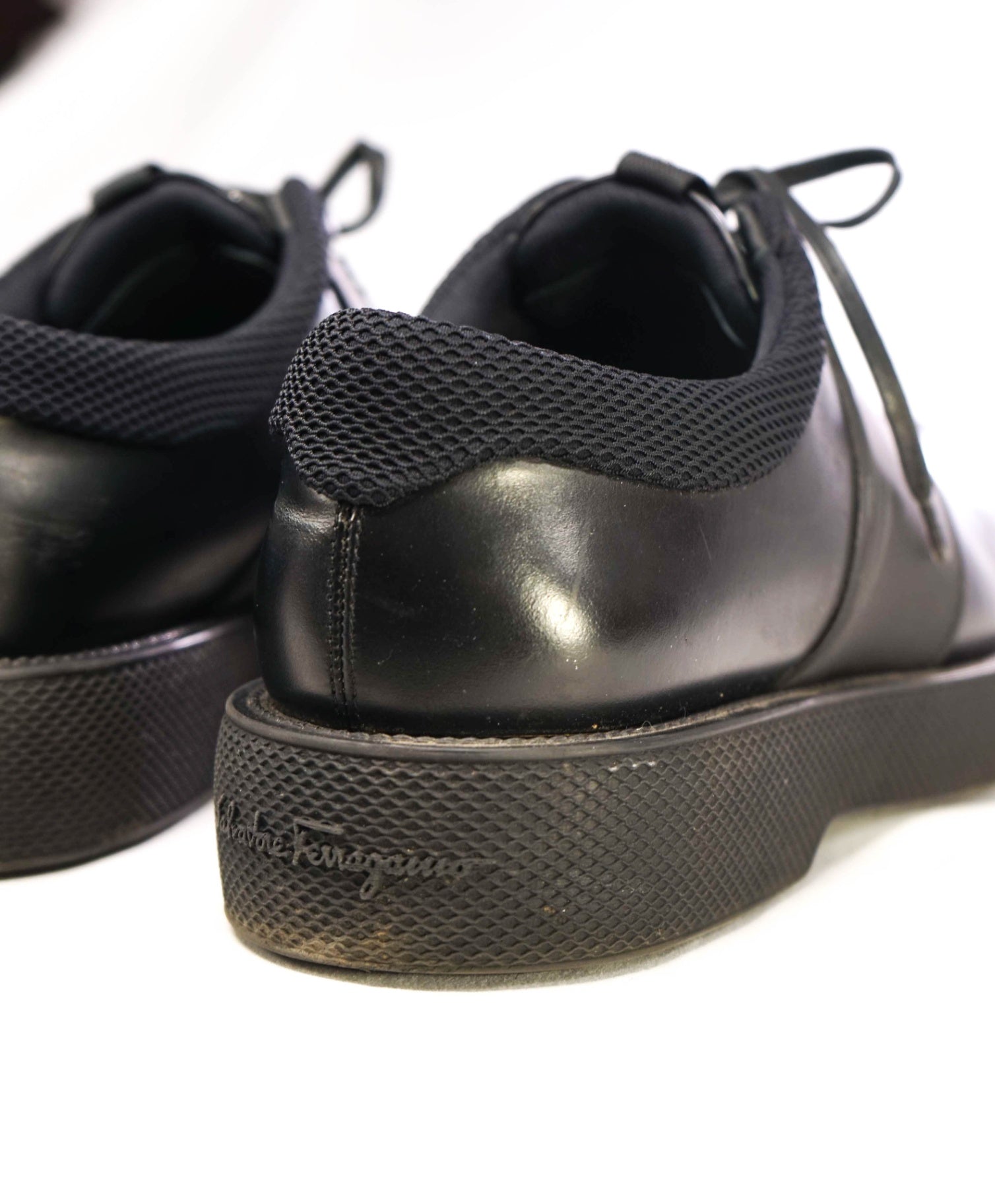 $850 Salvatore Ferragamo Black Sneakers Leather Footwear US 7.5 M