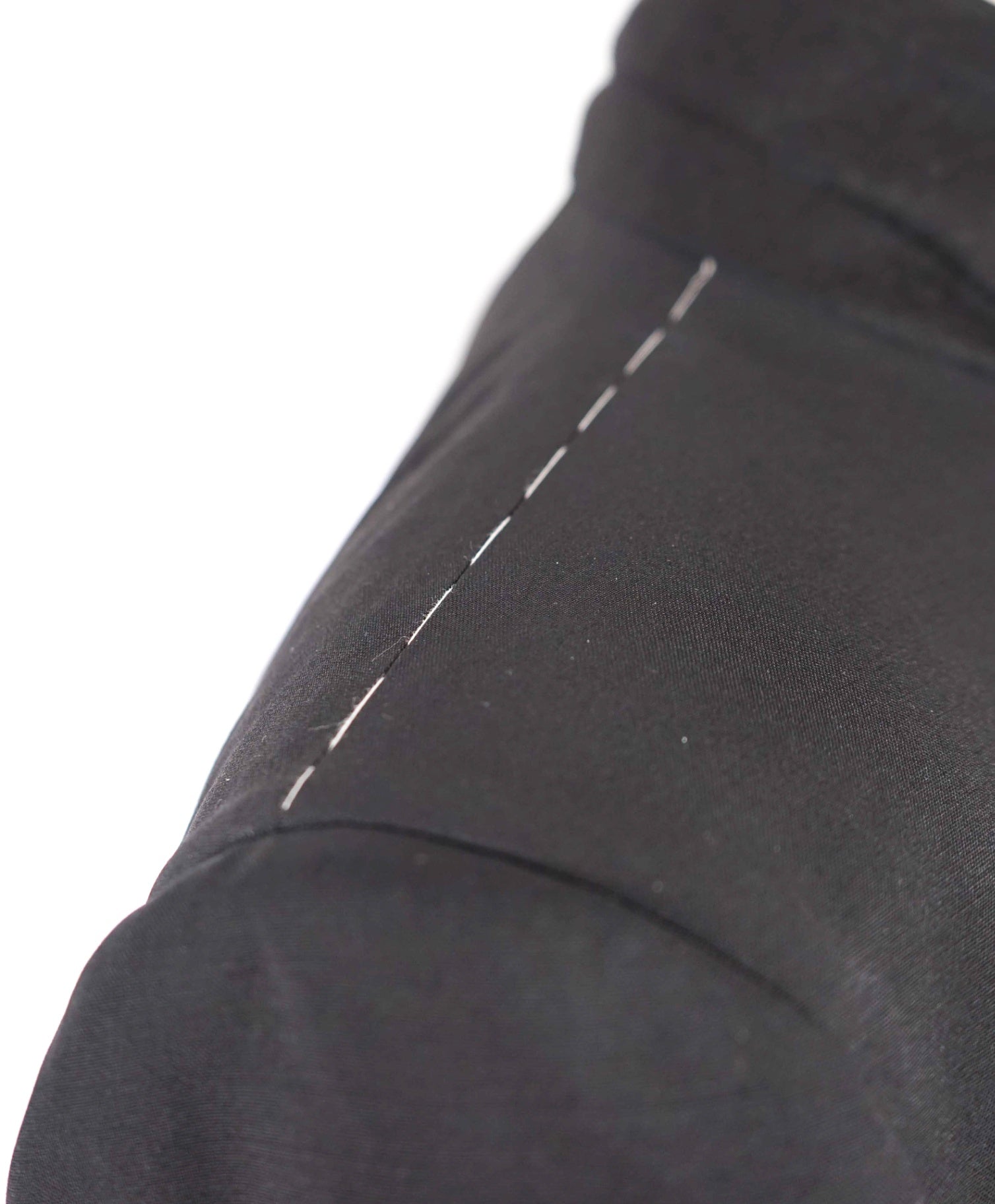 $6,270 BRIONI - *CELEB FAVORITE* Hand Made Black Peak Lapel Tuxedo - 44R