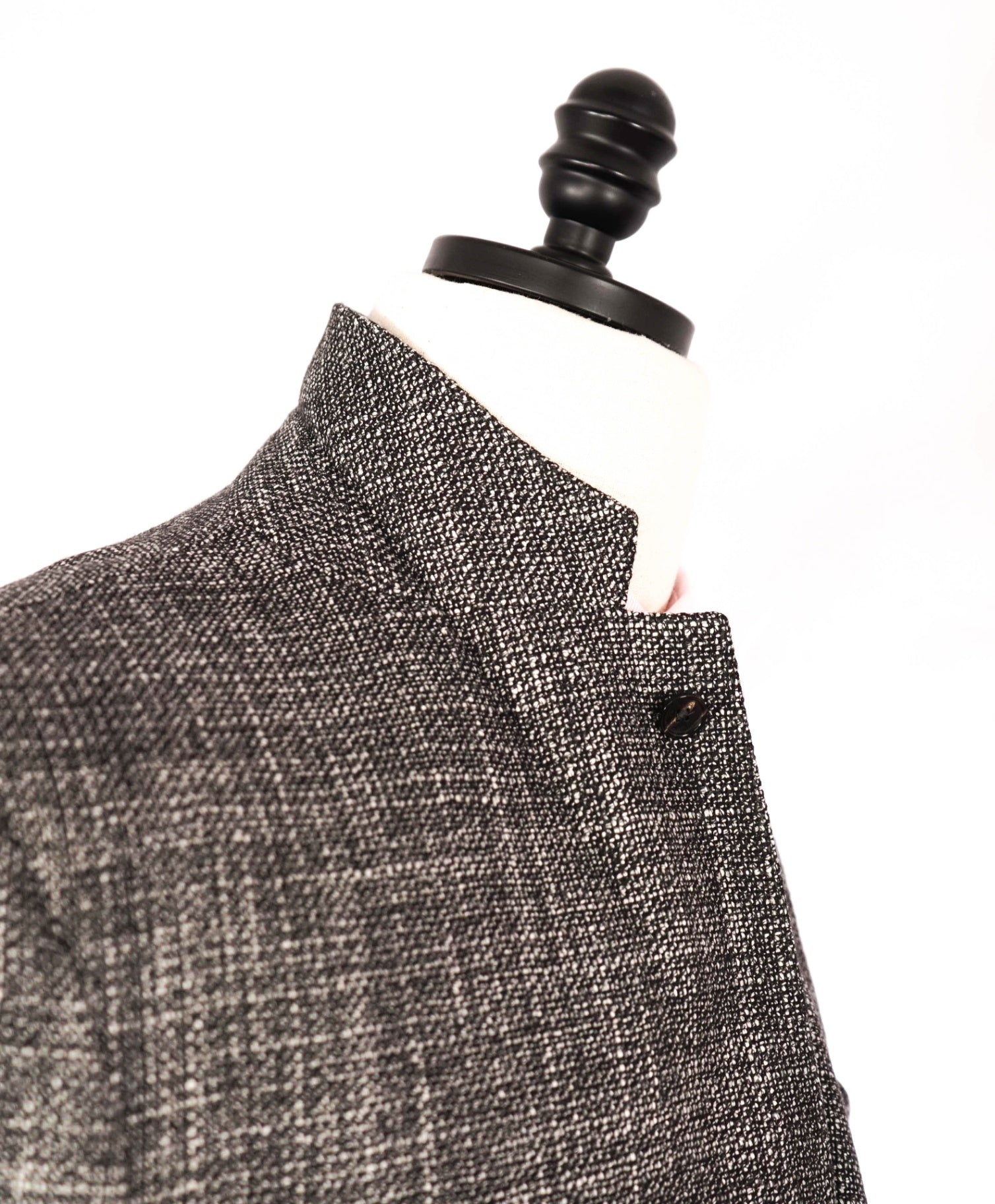 $3,295 Ermenegildo Zegna Black/White Fleck Wool/Silk Blazer 44R