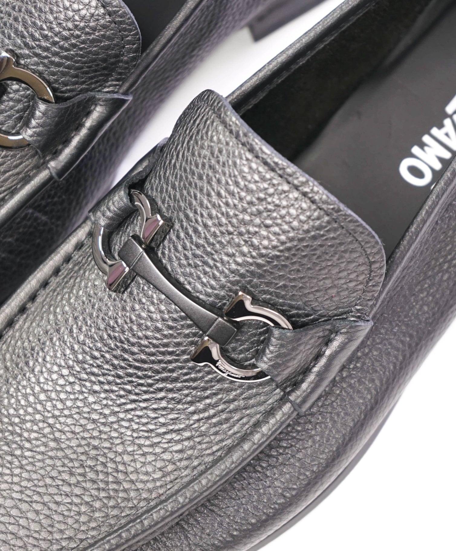 $850 SALVATORE FERRAGAMO - “GRANDIOSO" Gancini Bit Loafer Black Leather - 11EE