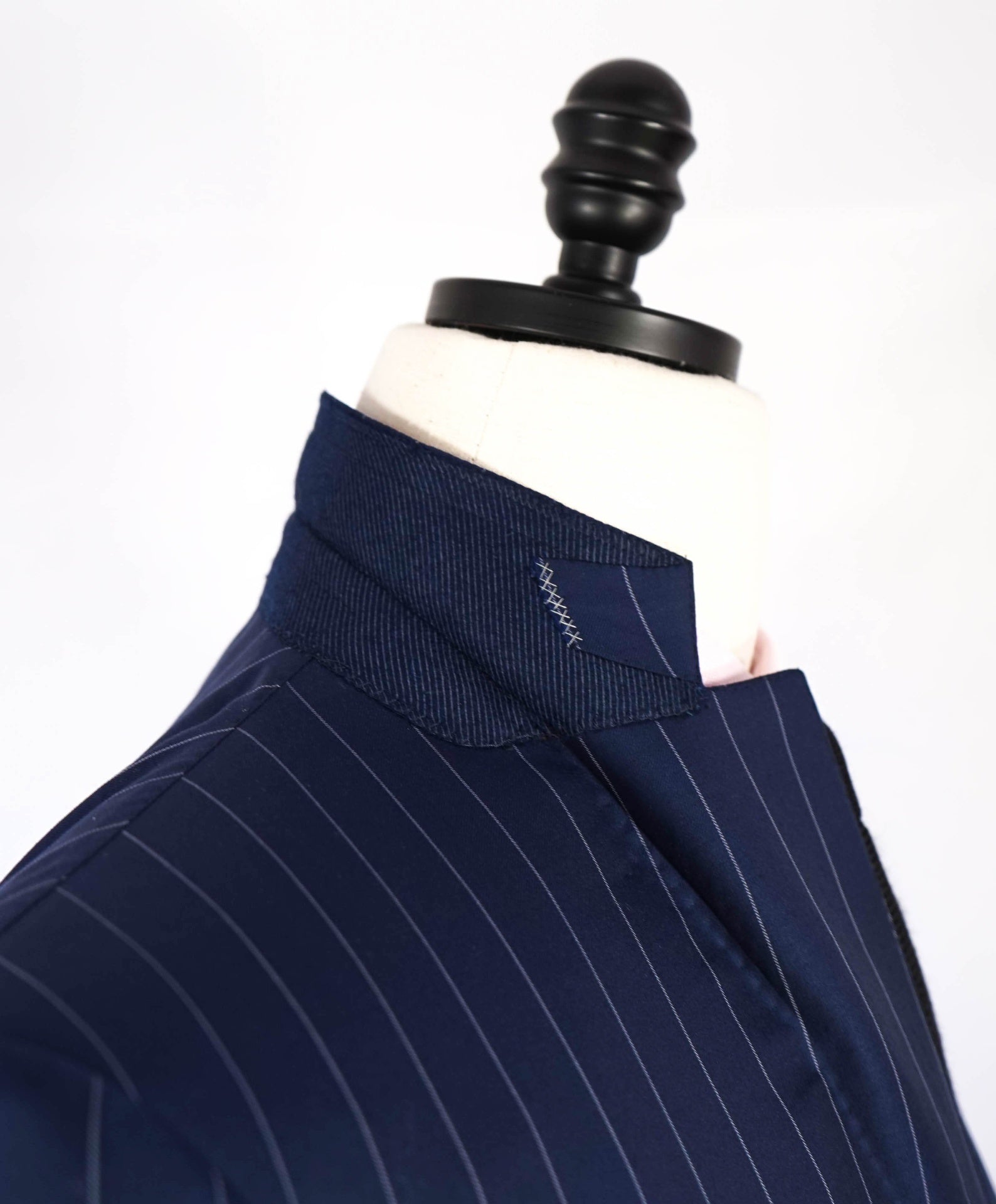 $3,995 Ermenegildo Zegna "15 MILMIL 15" Navy Pinstripe Suit 44L