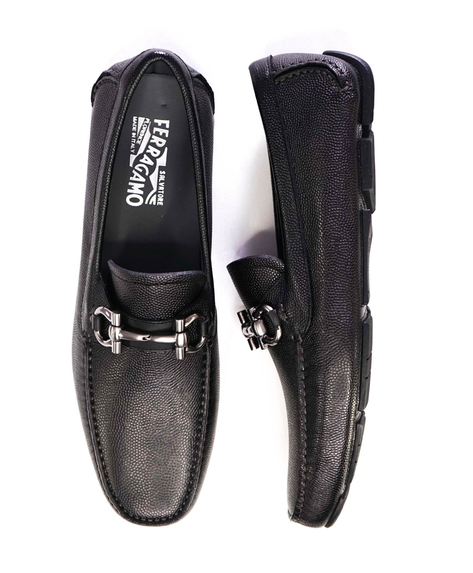$800 FERRAGAMO "PARIGI" Black Pebbled Leather Loafer 11 D (44 EU)