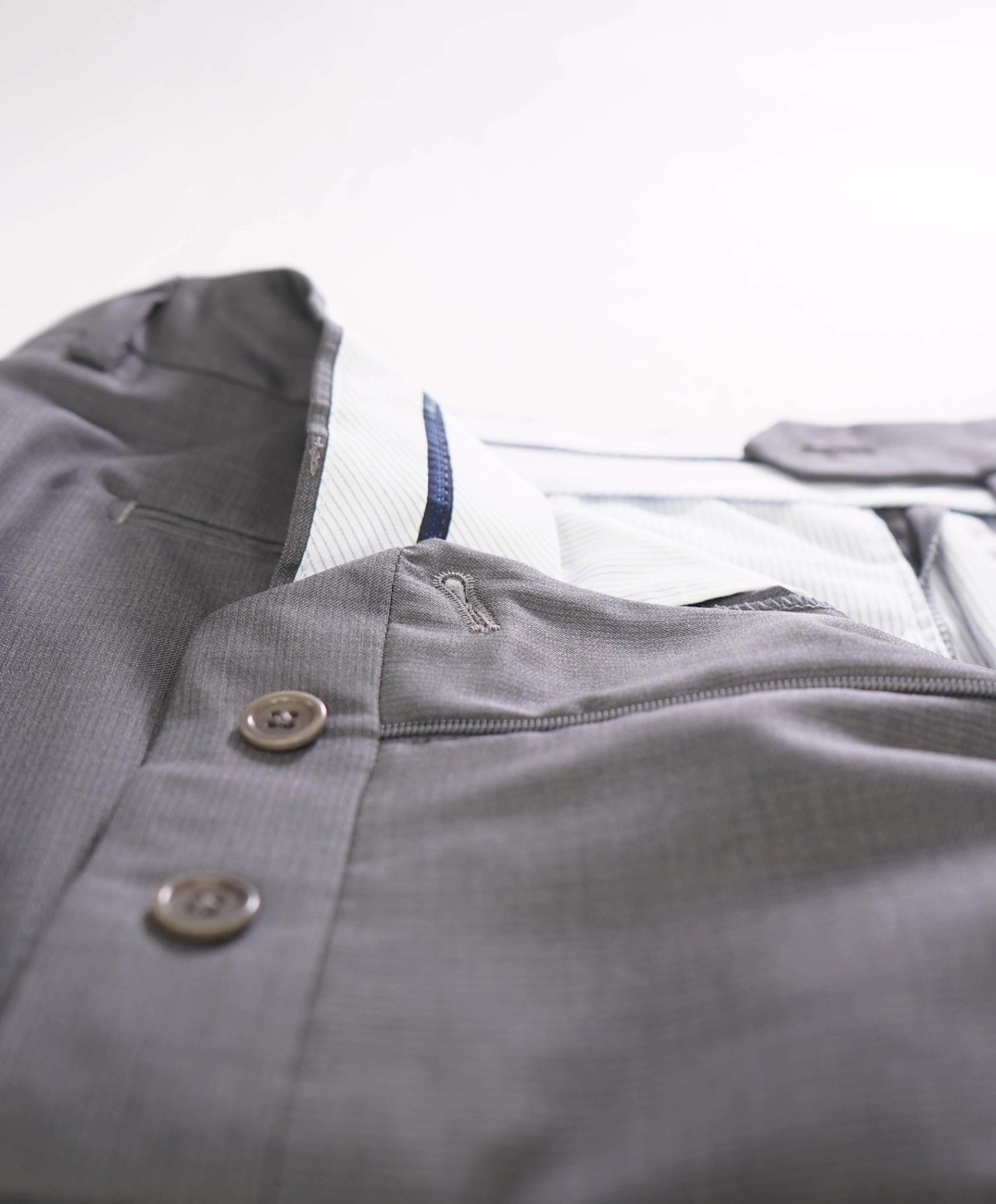 $400 Saks Fifth Avenue Solid Grey Wool/Silk Pants 36W