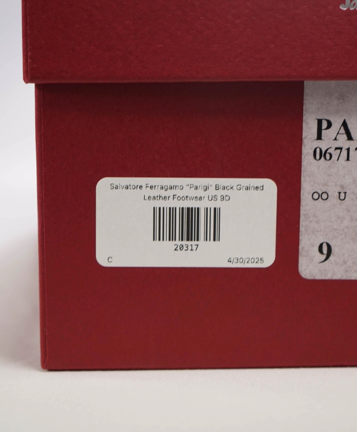 $800 Salvatore Ferragamo "PARIGI" Black Pebbled Leather Loafer 9 D (42 EU)