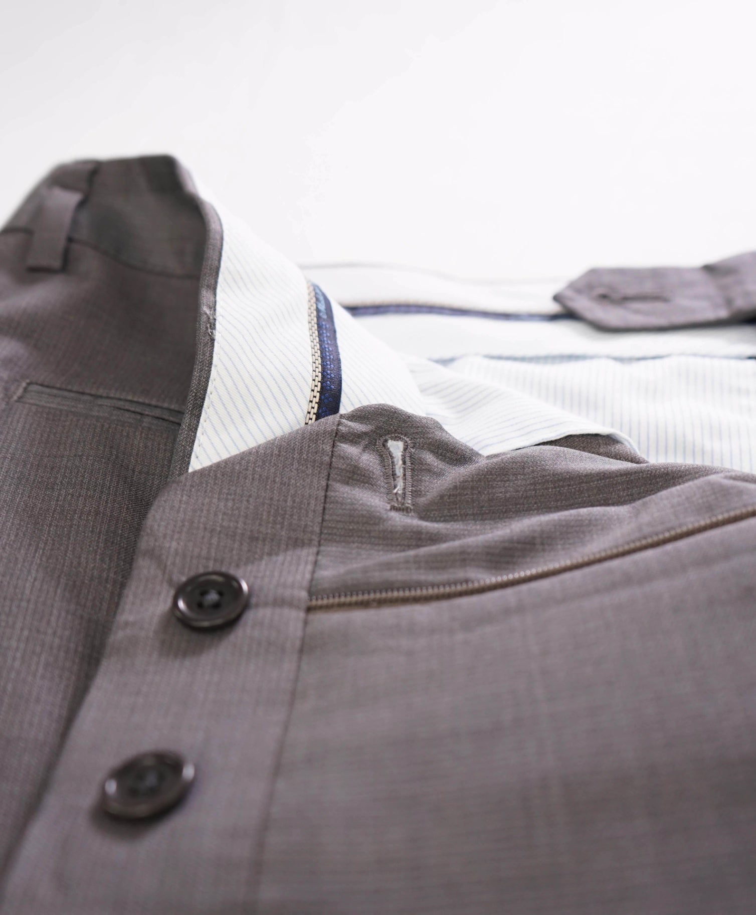 $400 Saks Fifth Avenue Solid Light Grey Wool/Silk Pants 36W