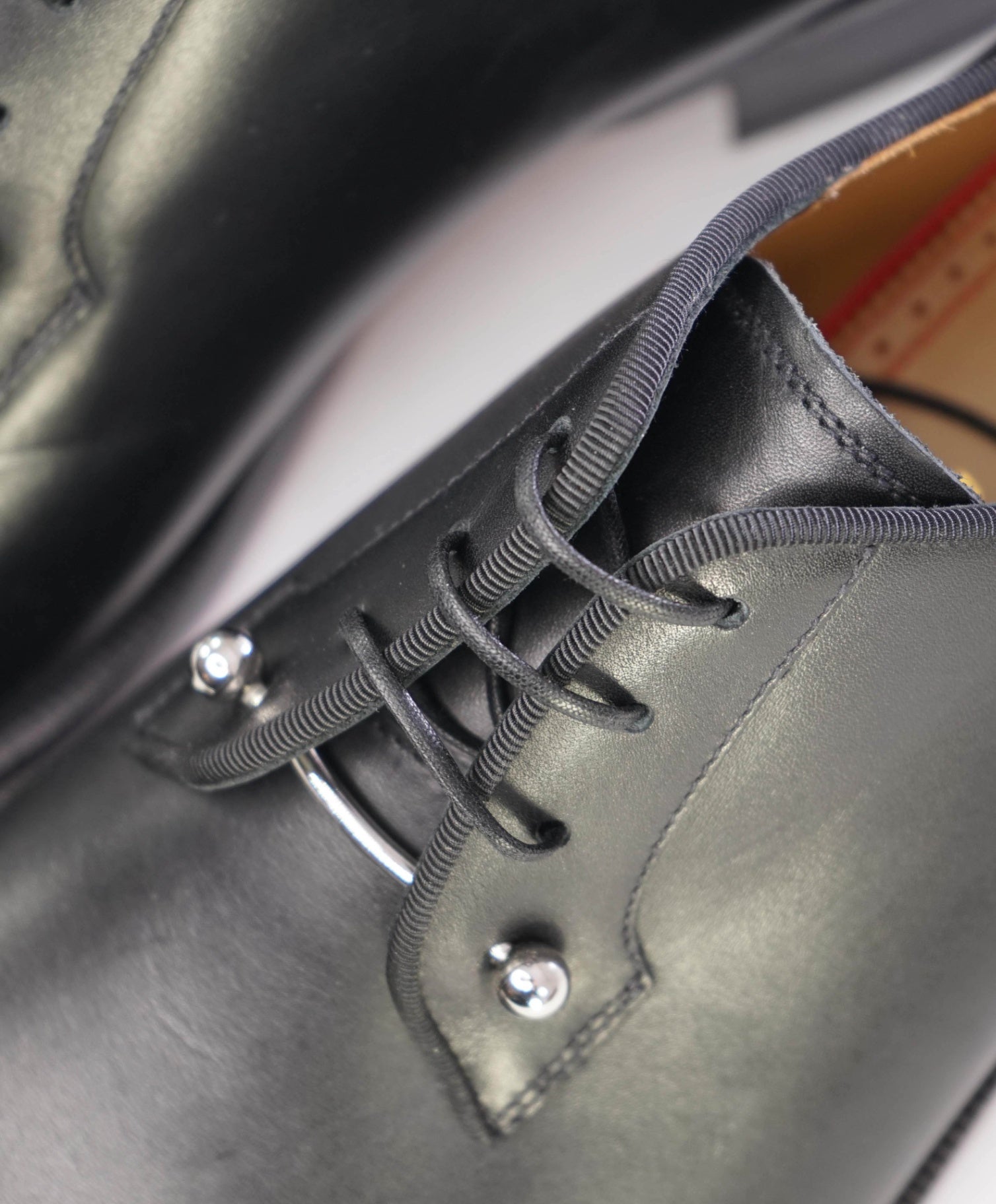 $1,250 Christian Louboutin Paris Solid Black Leather Oxfords US 8.5 (41.5EU)