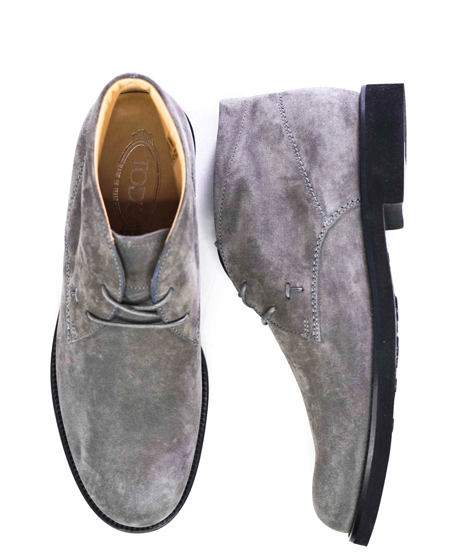 $700 Tod's Solid Grey Suede Chukka Boots Footwear 9 US (8UK)