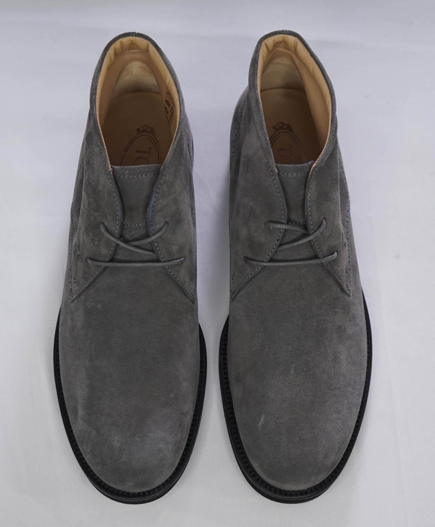 $700 Tod's Solid Grey Suede Chukka Boots Footwear 9 US (8UK)
